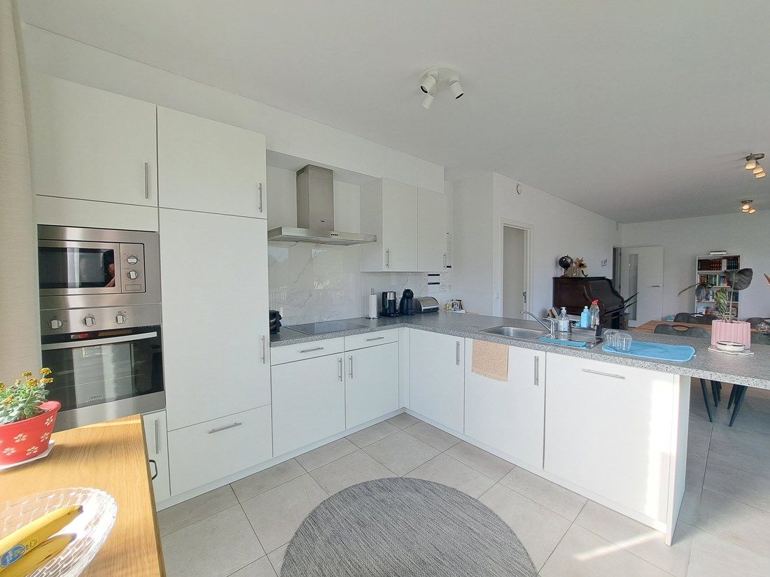 Mooi appartement op de 2de verdieping te Genk foto 11