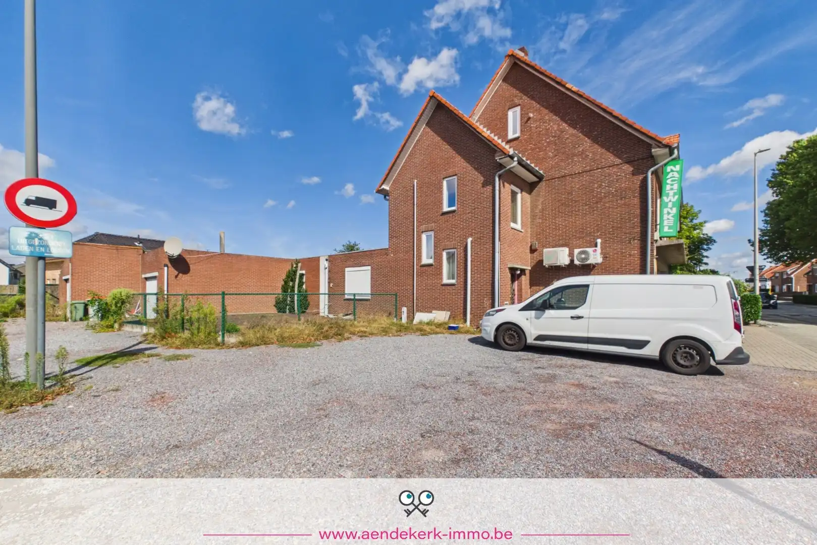 Multifunctioneel pand met handelsruimte, 2 woongelegenheden en ruime garages in Dilsen foto 41