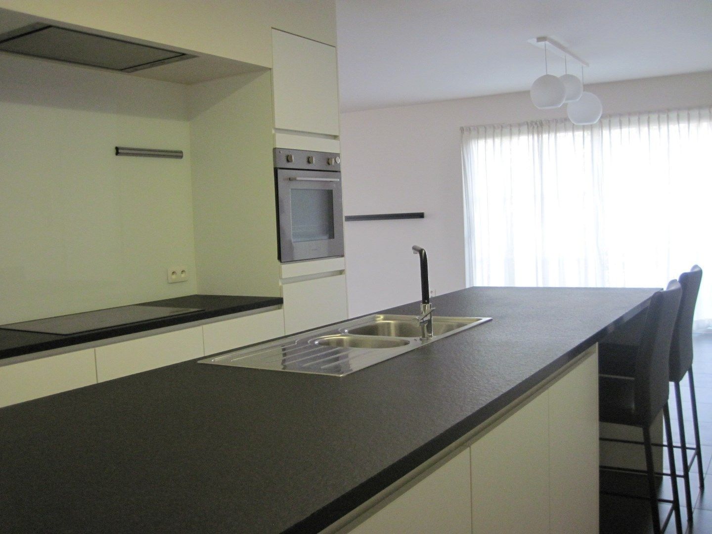 Hedendaags 2-slpk-appartement met groot terras foto 14