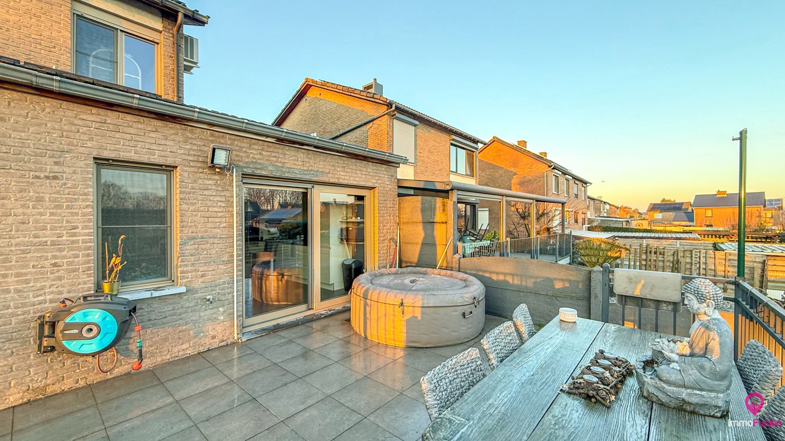 Ruime woning met mogelijkheid tot zelfstandige activiteit! foto 46