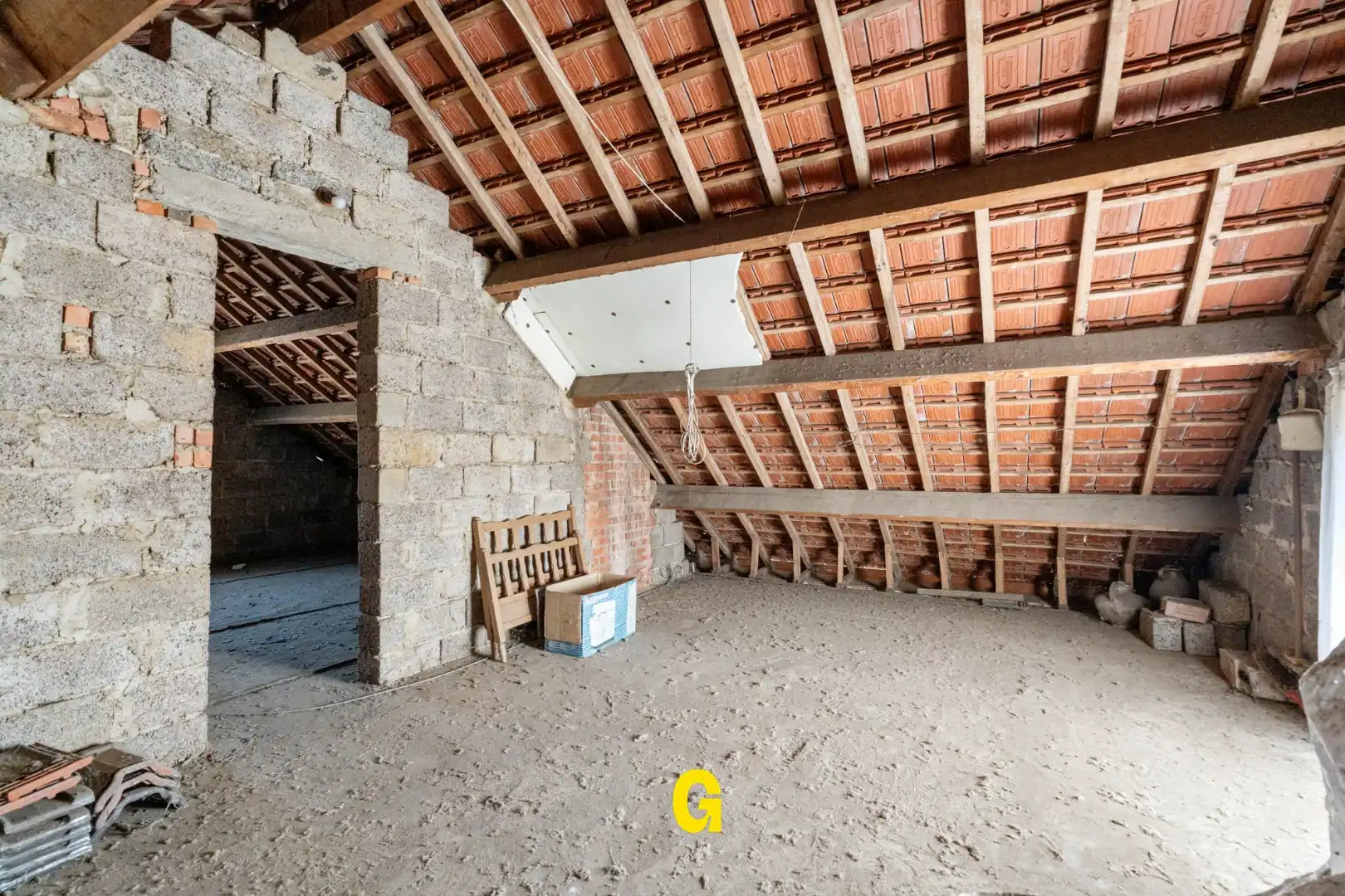 Ruime te renoveren vrijstaande woning op een perceel van 12a 64ca, vlak bij het centrum van Hoeselt - label D foto 39