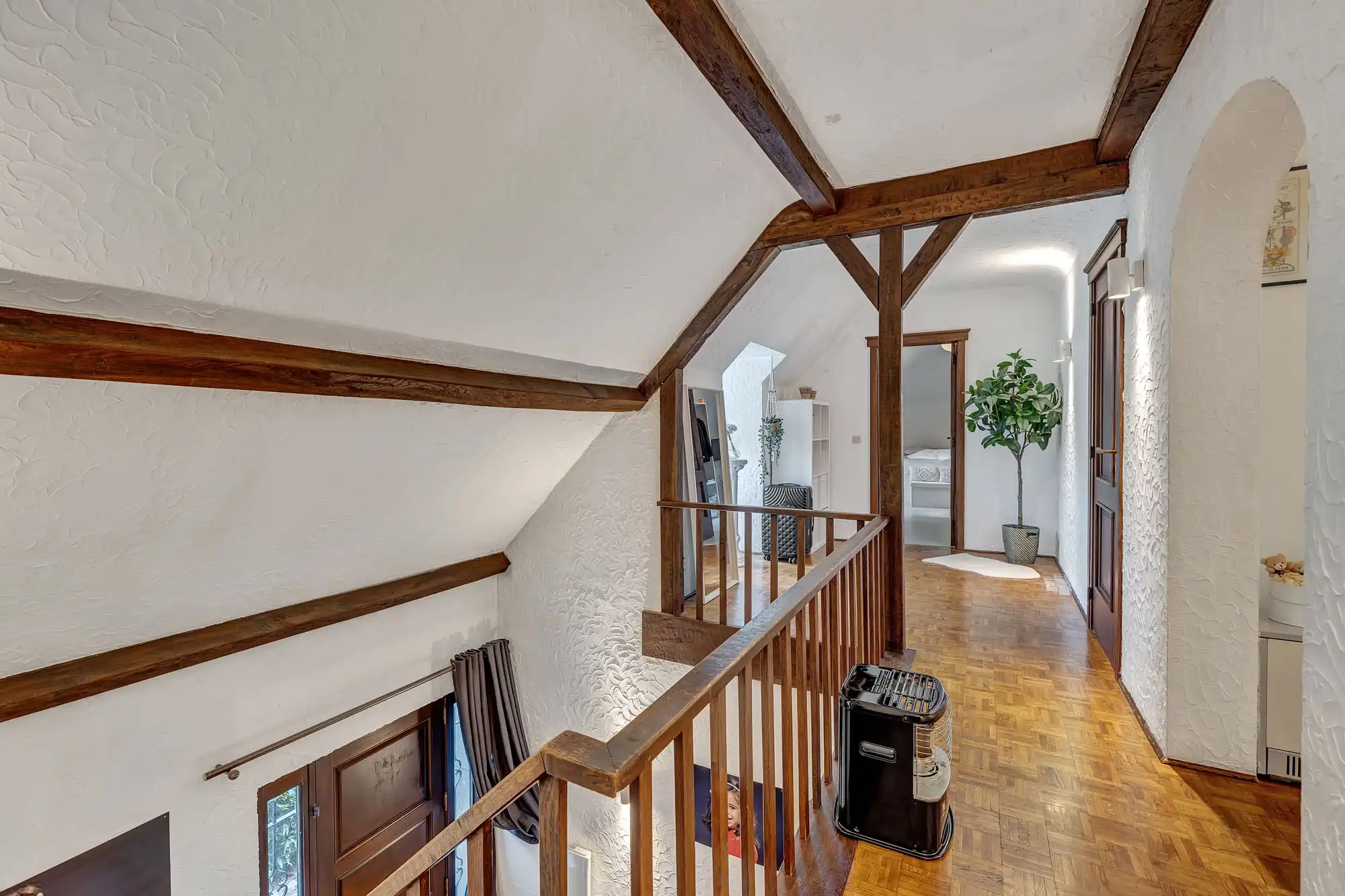 Villa met 5 slpks op toplocatie! foto 18