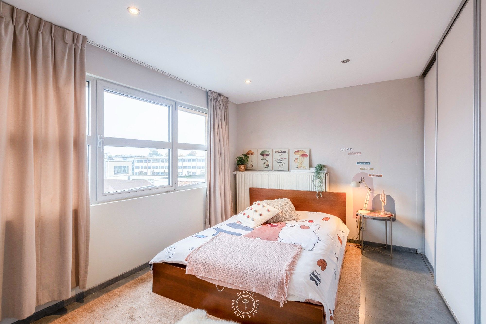 Prachtige bel-étage met 4 slaapkamers en een eigen lift foto 26
