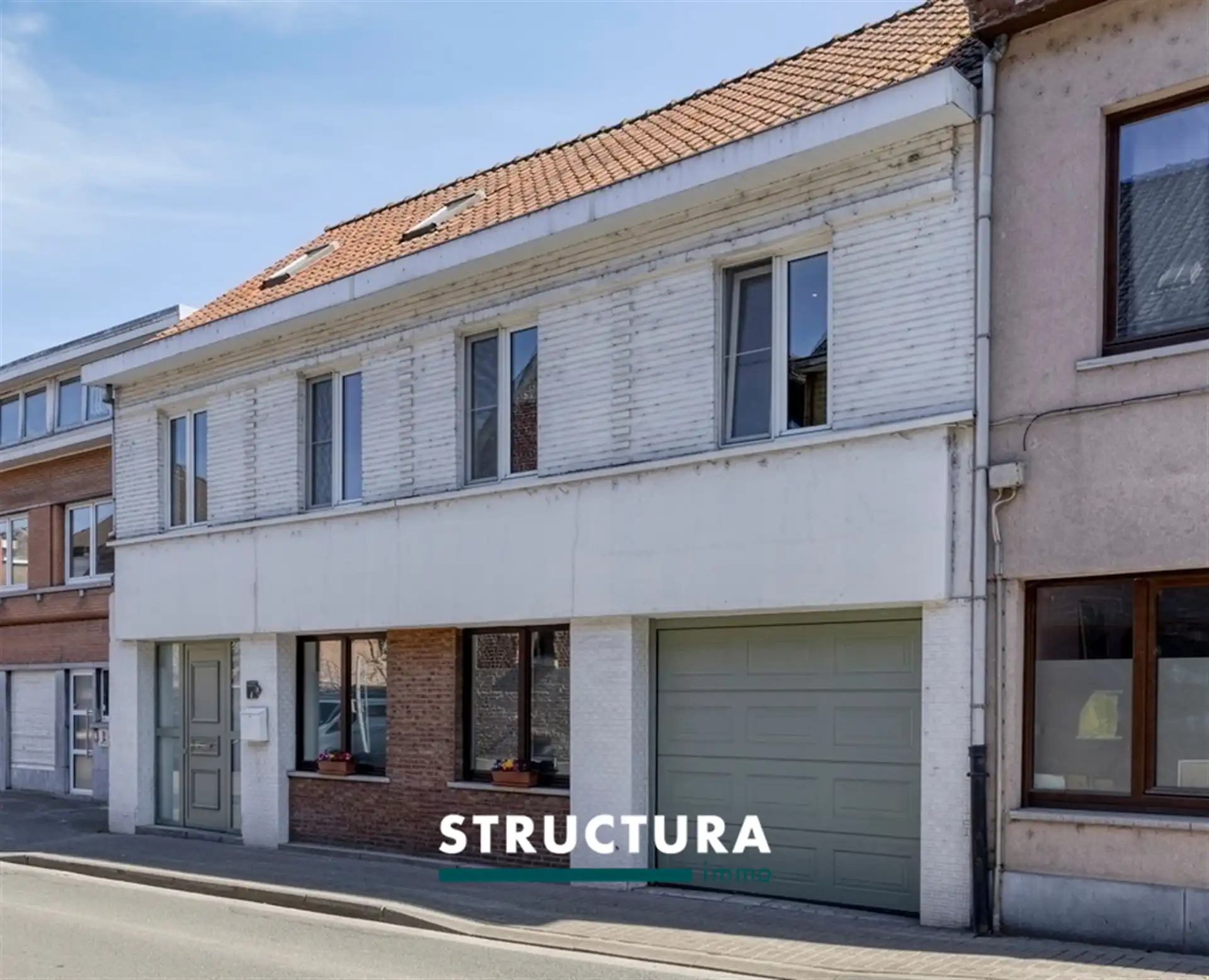 Ruime, volledig gerenoveerde woning in hartje centrum foto 24