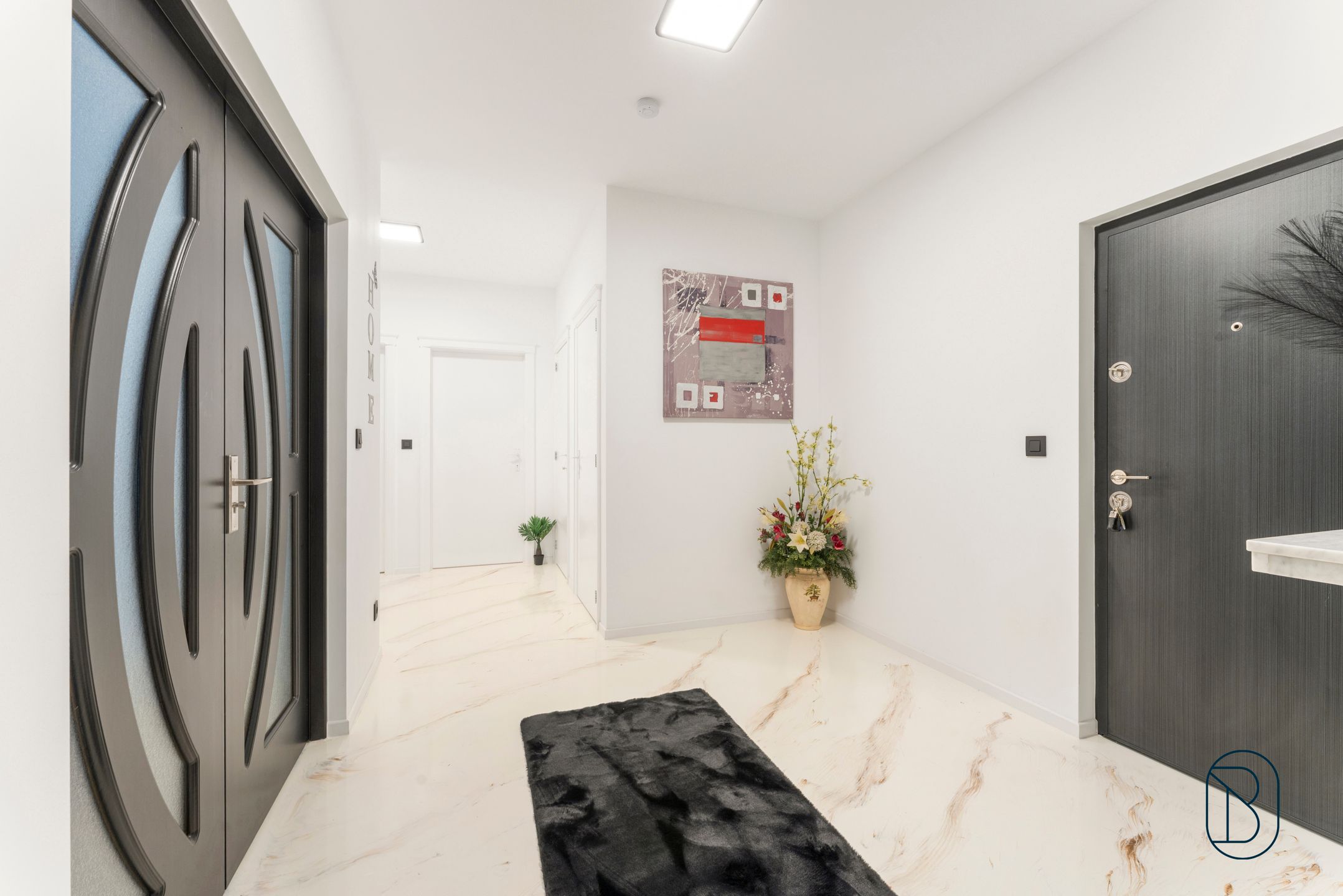 Modern gerenoveerd appartement met garage foto 8