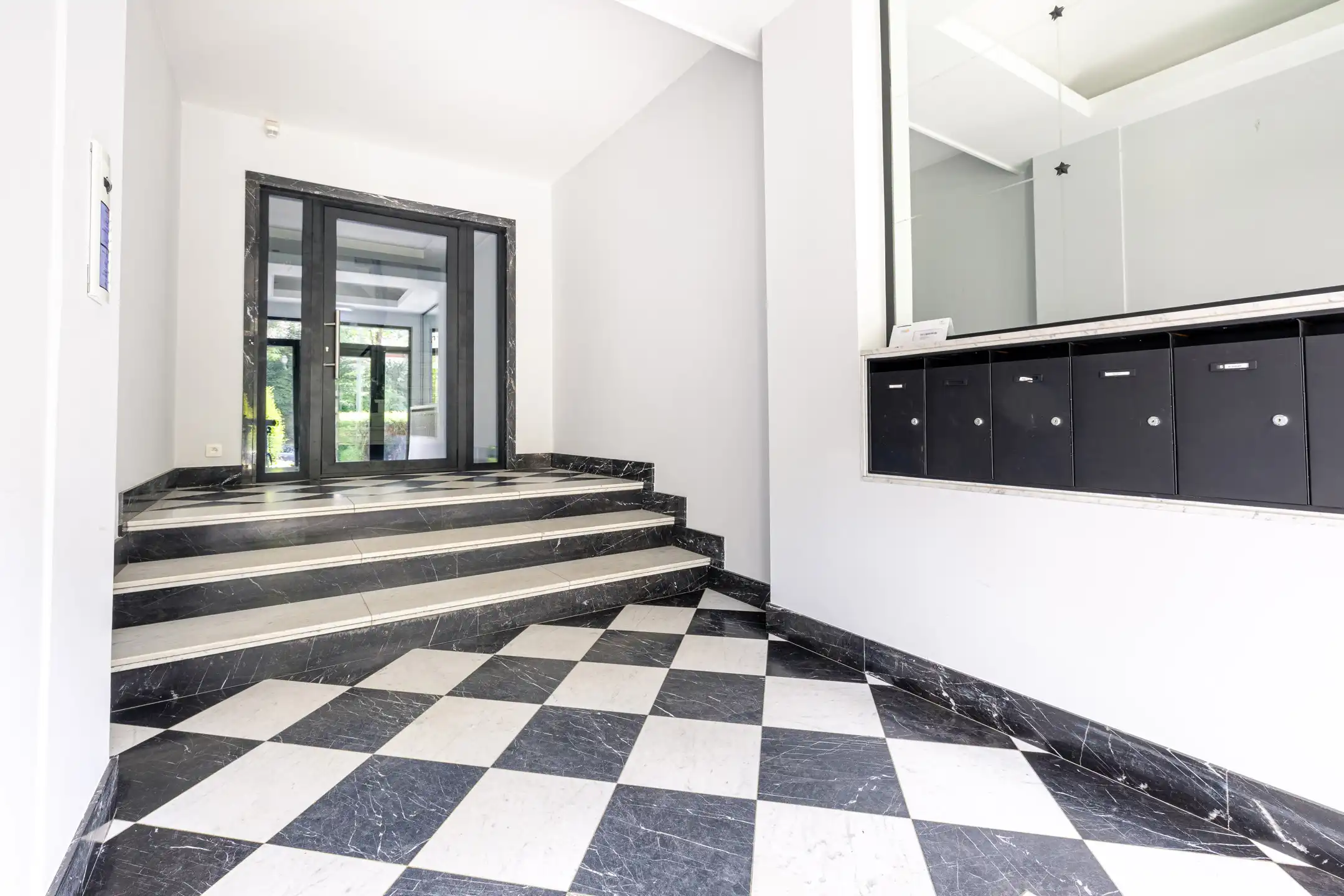 Ruim luxeappartement met uitzicht op Ter Kamerenbos foto 9