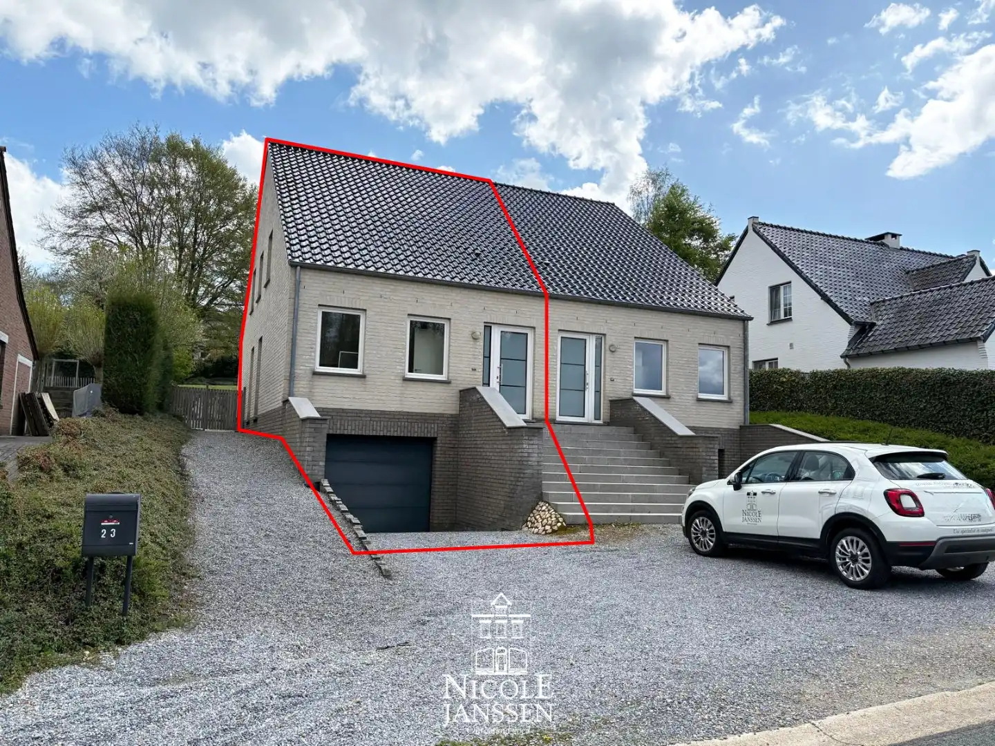 Halfvrijstaande woning  foto 2