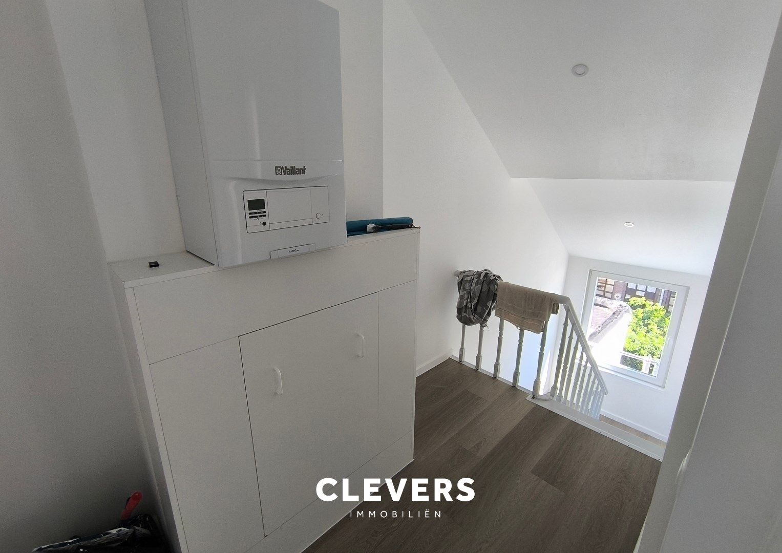 Eigentijdse duplex met 3 slpks, 2bdks en terras foto 9