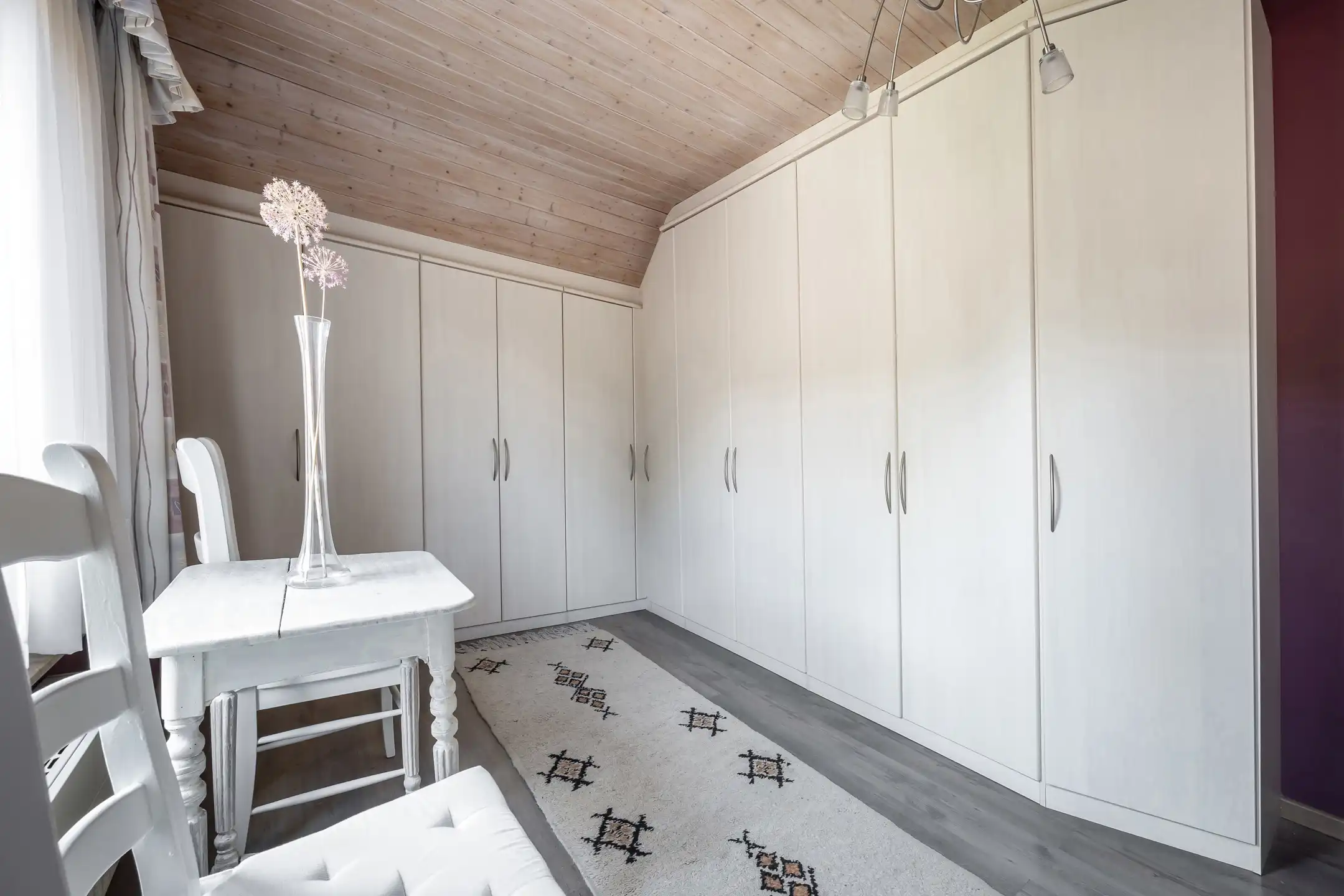 Charmante woning met uitzicht op blijvend groen foto 21