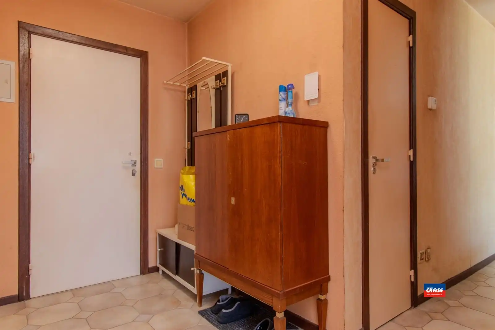 Op te frissen appartement met 1 slaapkamer en terras foto 10