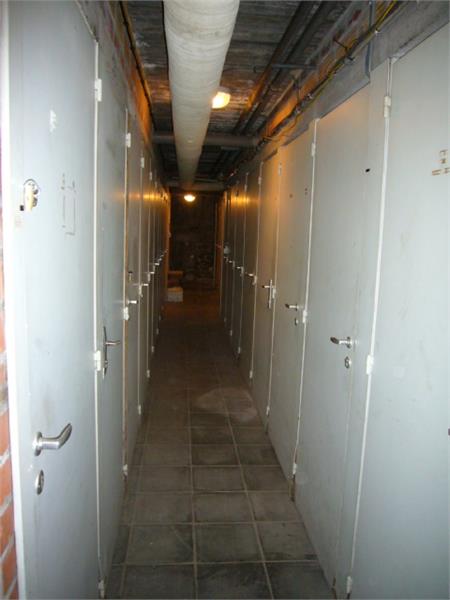 Garage te koop foto {{pictureIndex}}