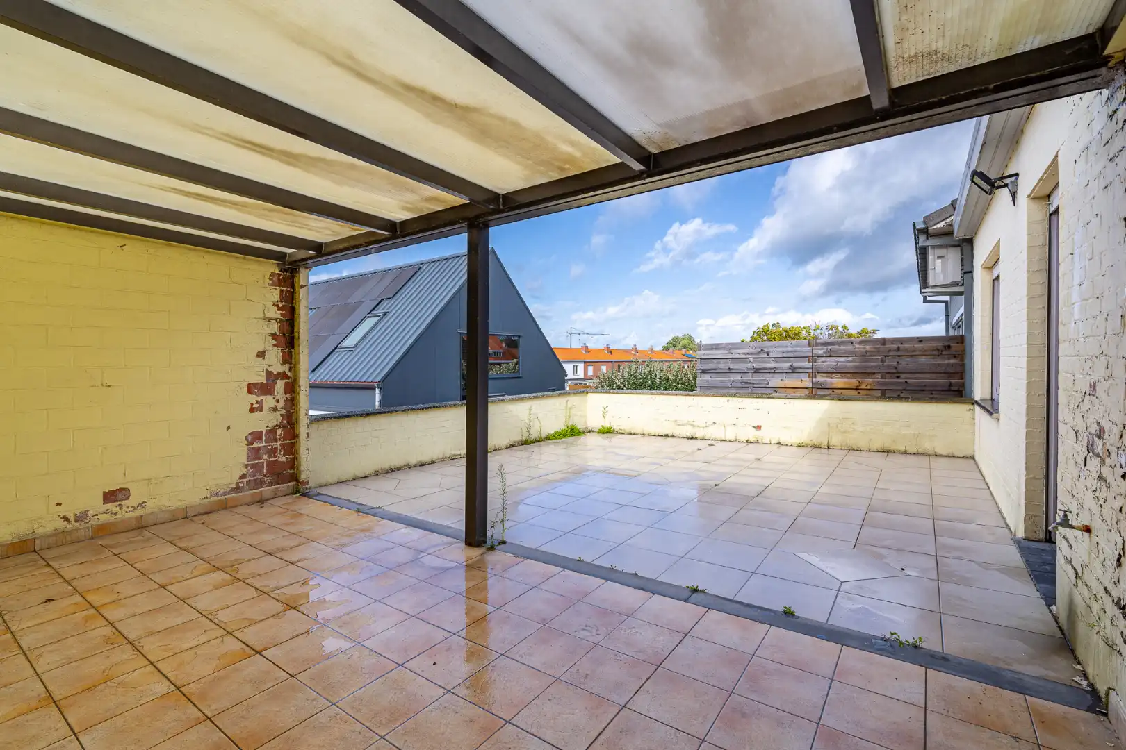 Woning met grote garage, tuin, 2 slaapkamers en ruime zolder in Dadizele-centrum foto 11