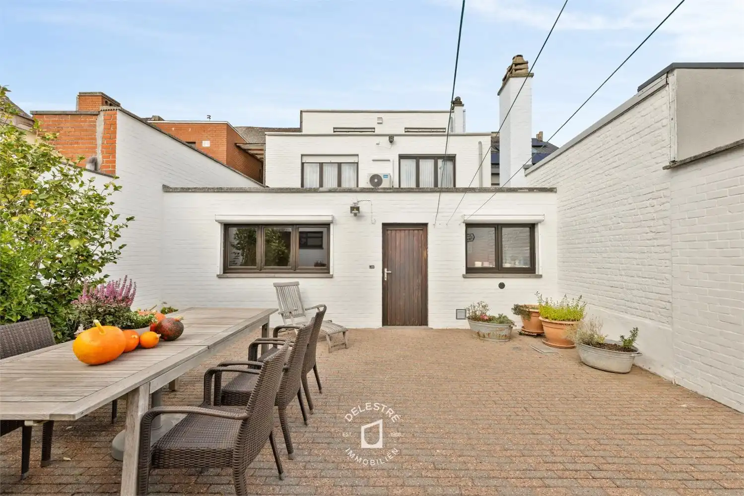 SOLIDE PERFECT ONDERHOUDEN (HANDELS)WONING MET GARAGE BRUSSELBAAN foto 4