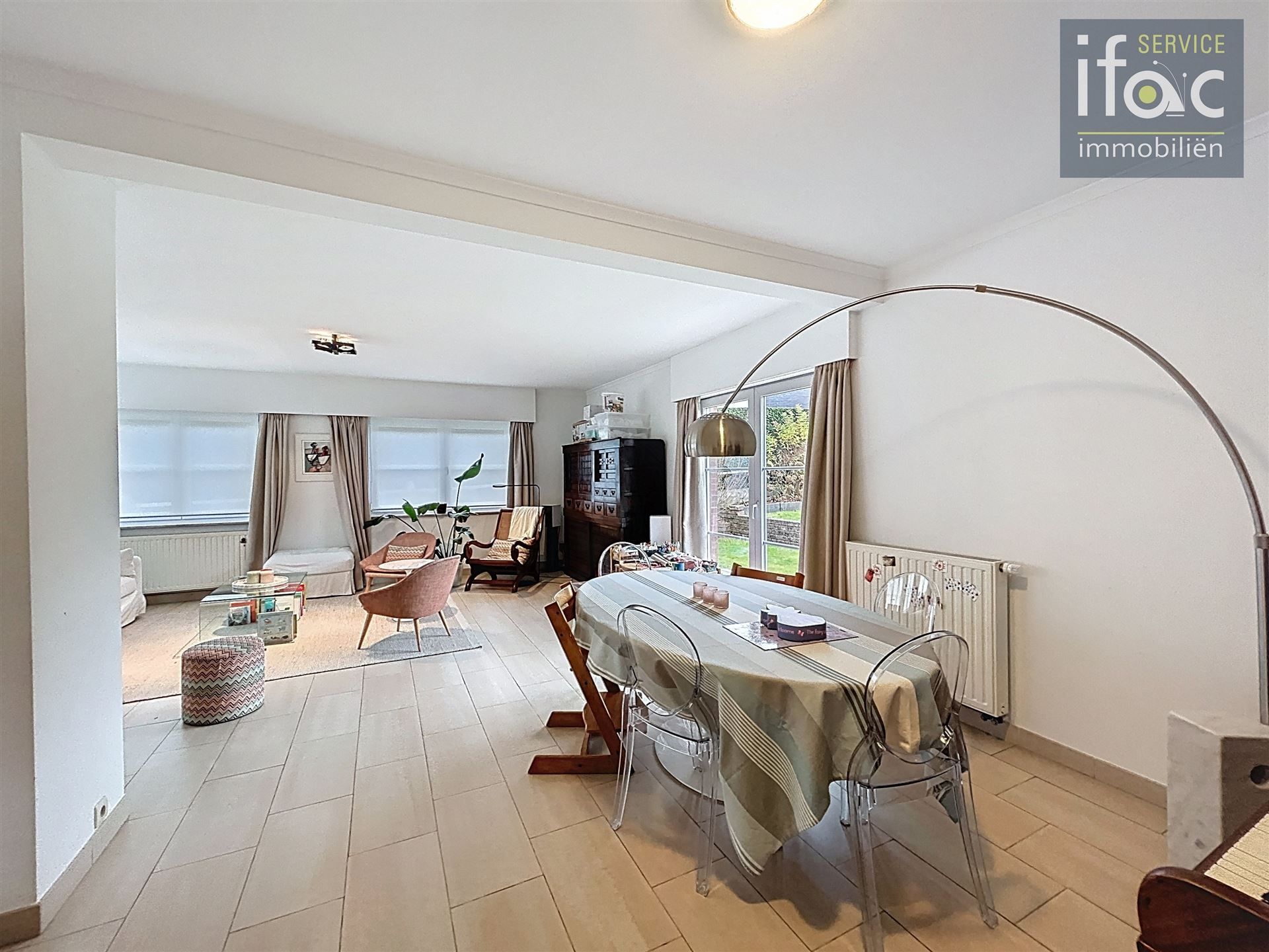 Villa 4 slaapkamers - rustige ligging - prachtige tuin! foto 3