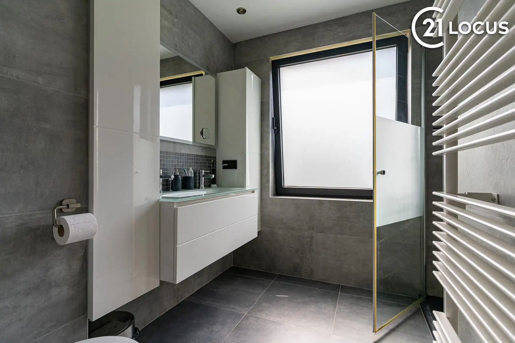 Exclusieve bel-etage met praktijkruimte en tuin foto 21