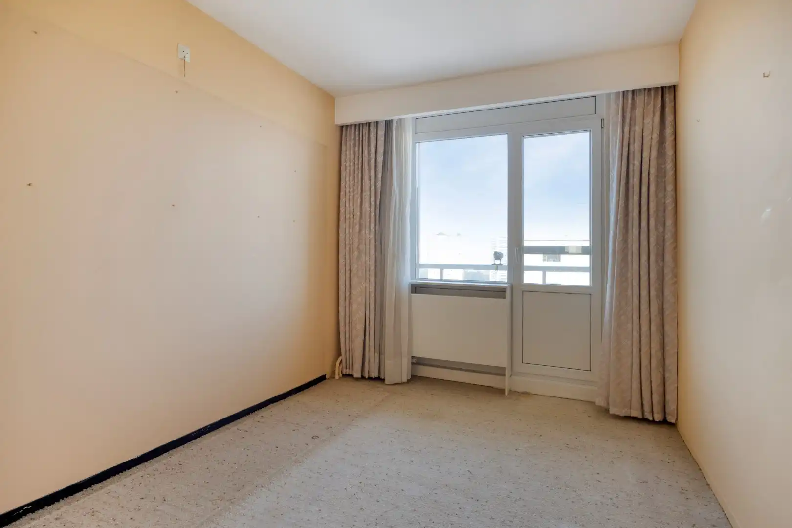 Comfortabel 2 slpk-appartement met autostnplts foto 10