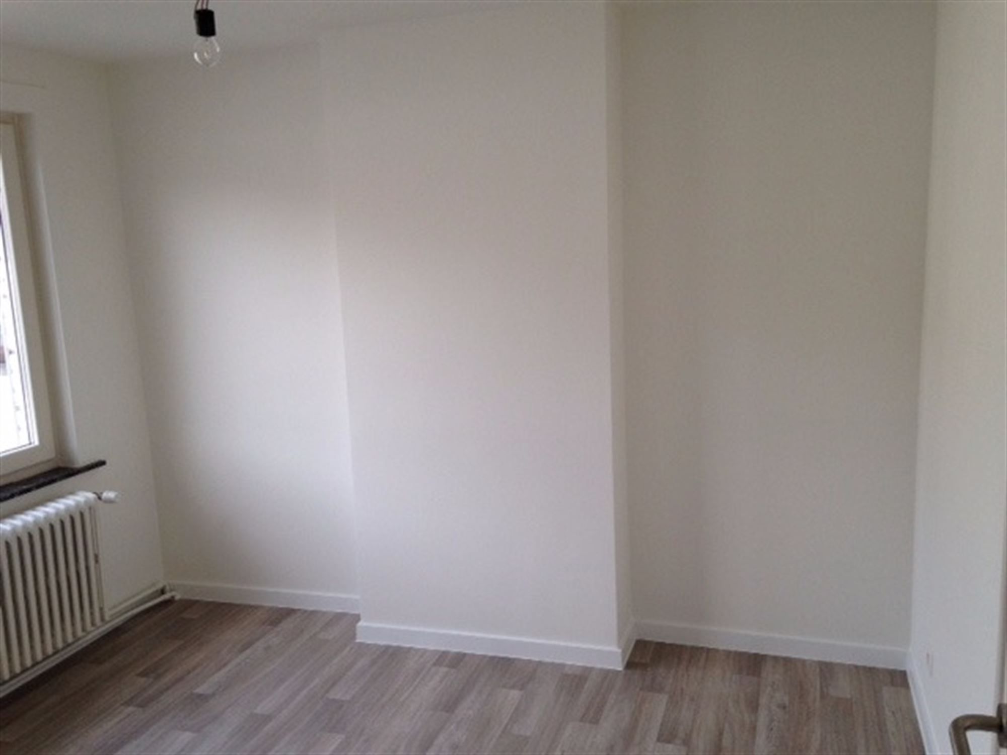 Volledig vernieuwde woning centrum Kortrijk foto 12