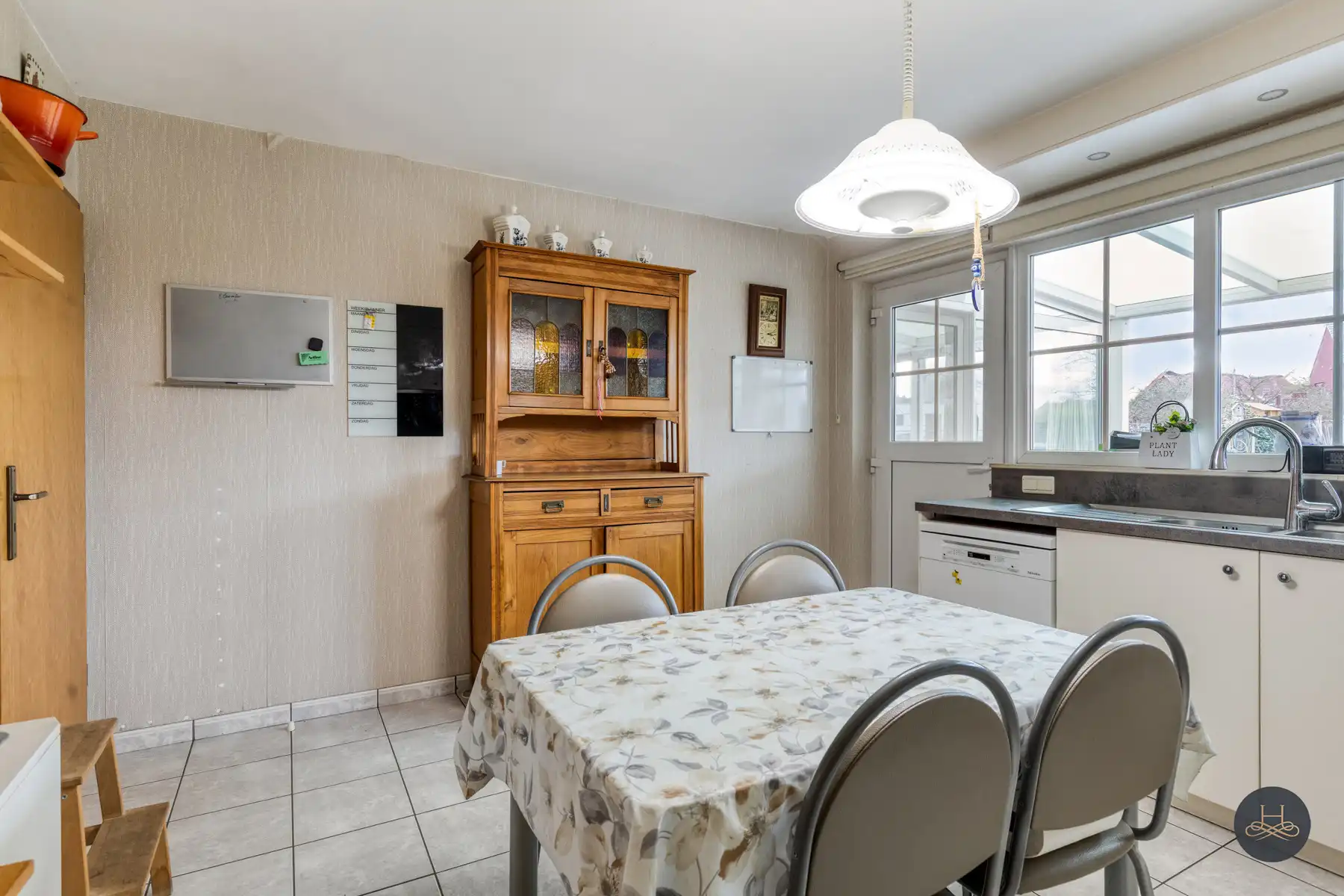 Ruime, open woning op prachtig perceel in rustige straat foto 13