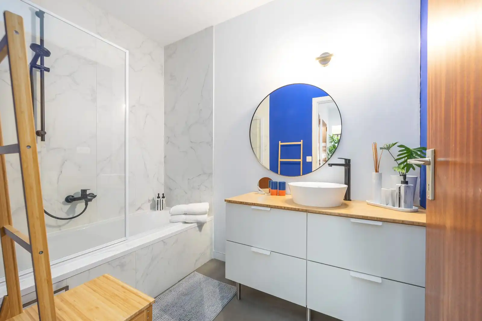 Stijlvol gerenoveerd 1 slaapkamer appartement foto 10