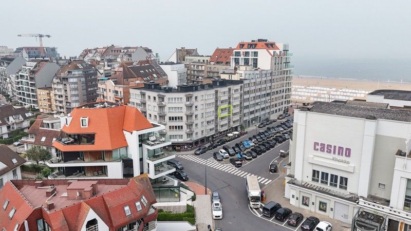 Ruim, lichtrijk 3-slaapkamer appartement met zijdelings zeezicht en zicht op het Casino van Knokke-Heist! foto 19