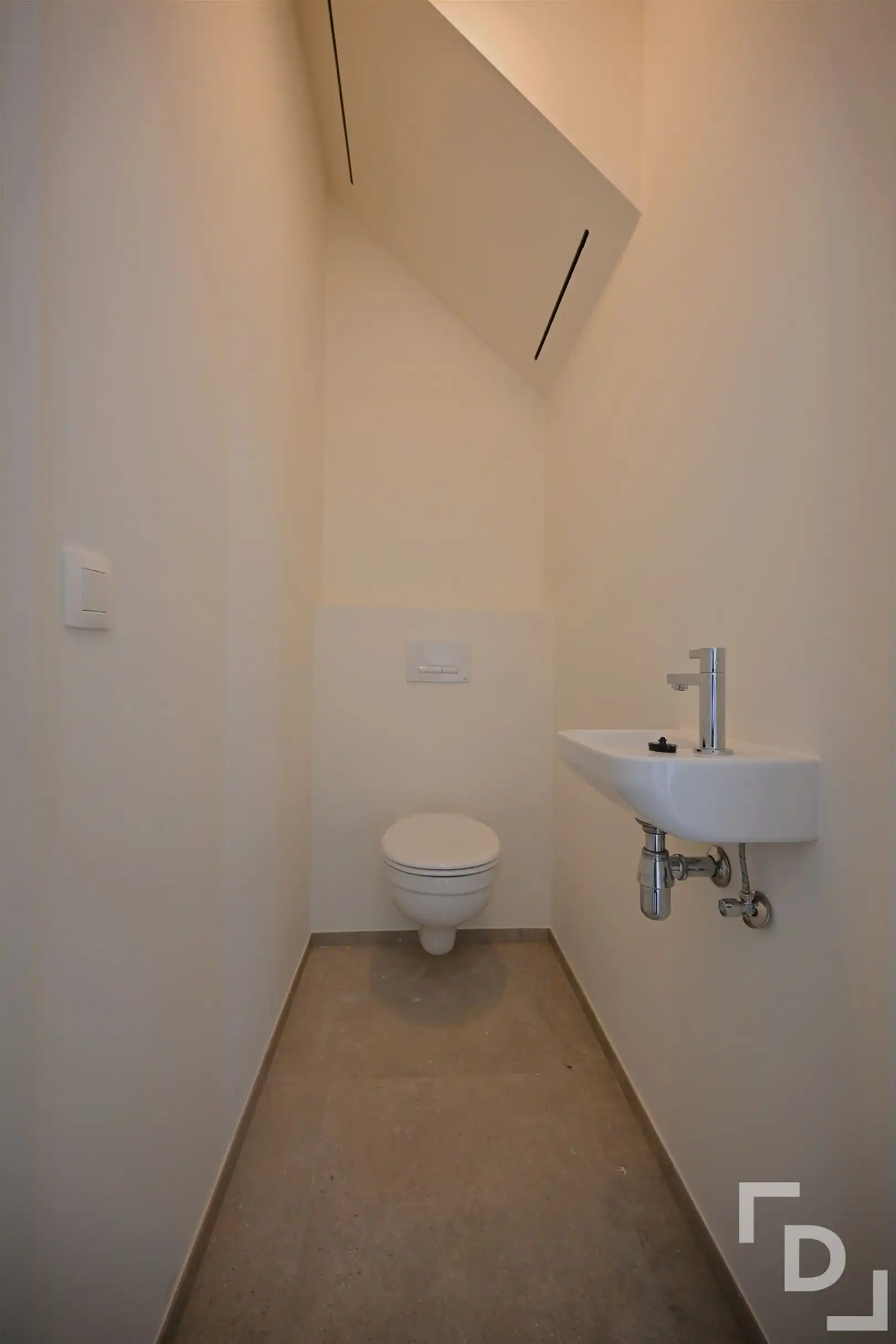 Afgewerkte nieuwbouwwoning in hartje Proven. foto 16