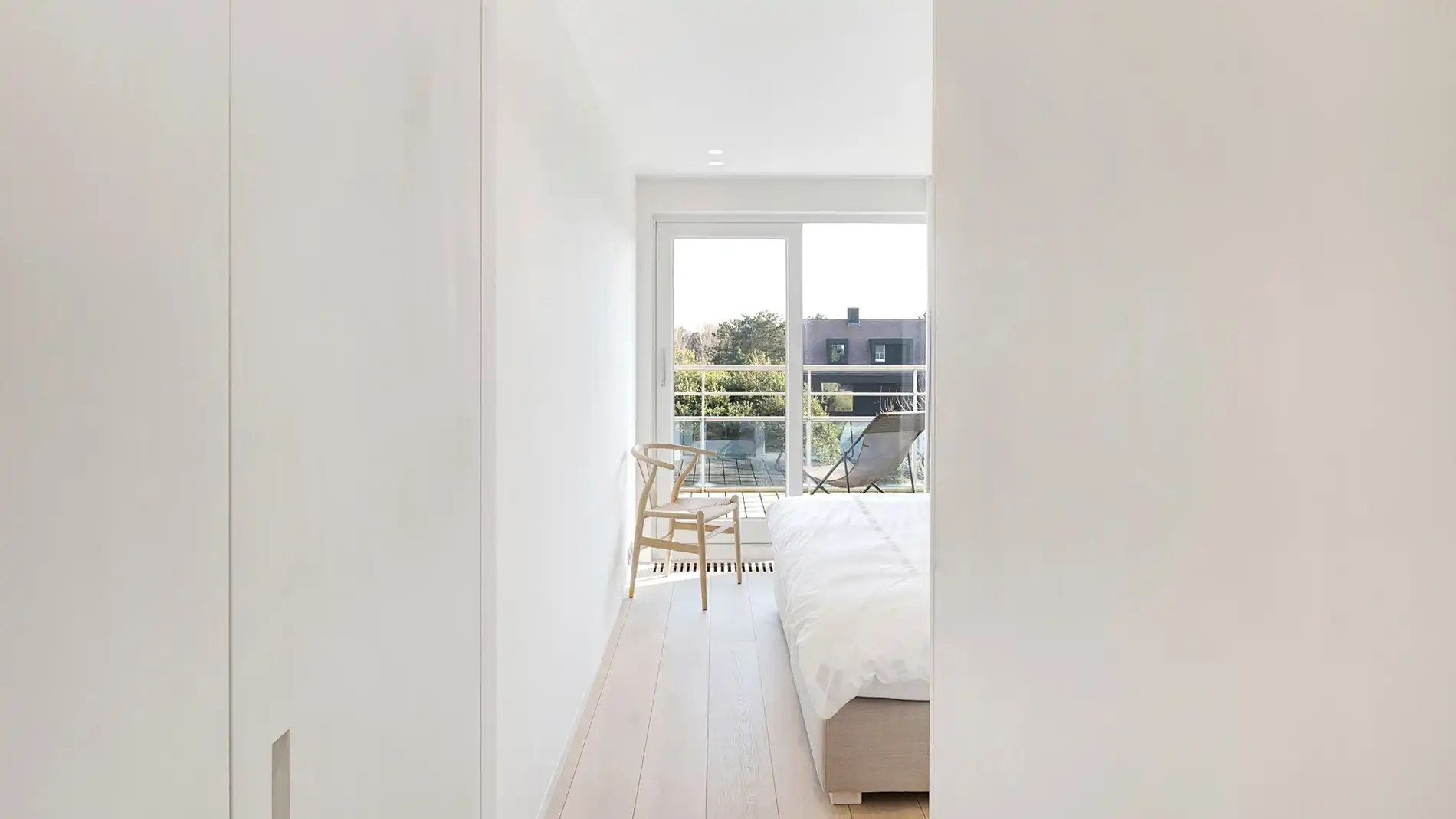 Uitzonderlijk hoekappartement met adembenemend zee-en duinenzicht langs de Wandeldijk in het Zoute foto 16