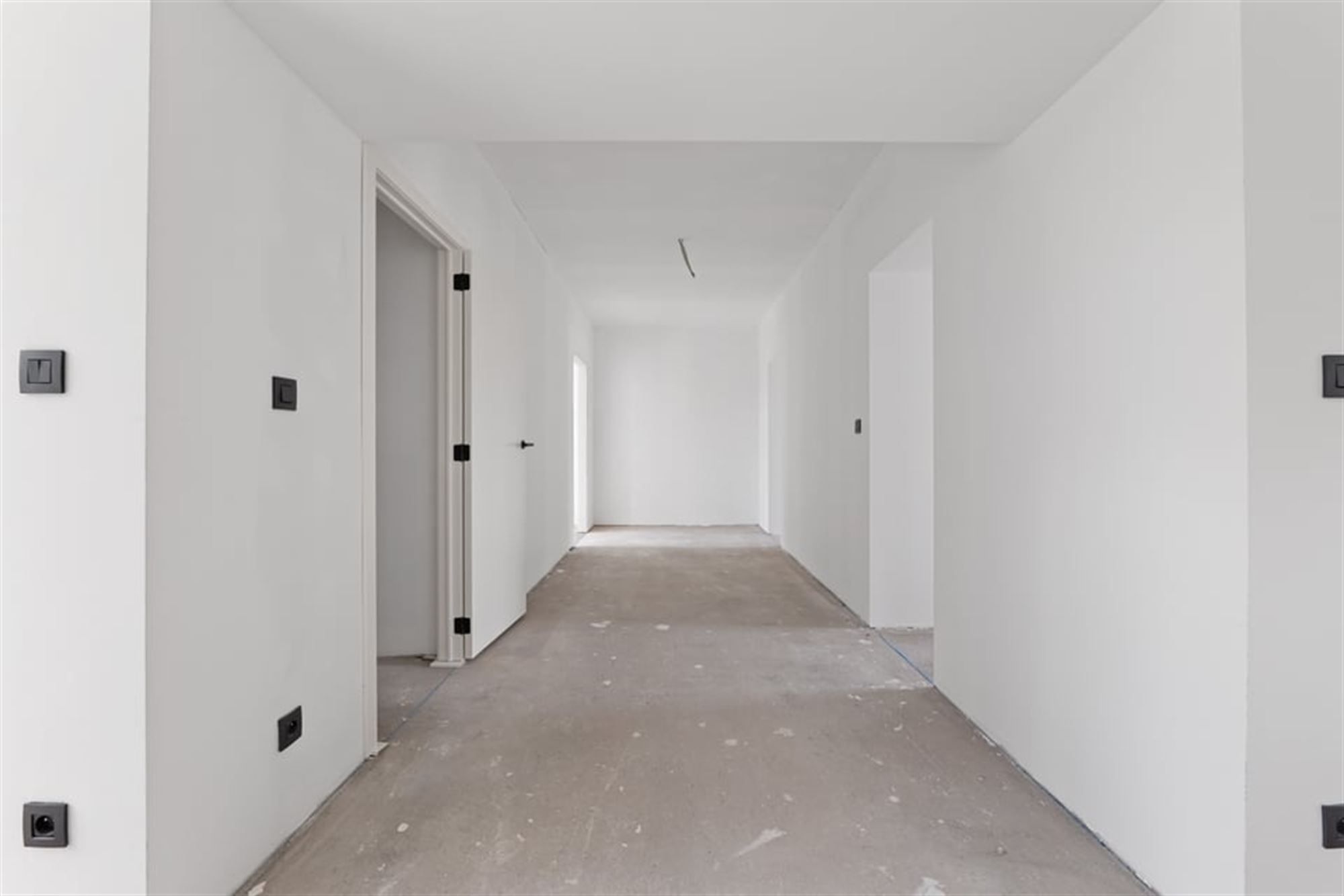 EXCLUSIEF WONEN IN EEN GERESTAUREERDE VIERKANTSHOEVE foto 21
