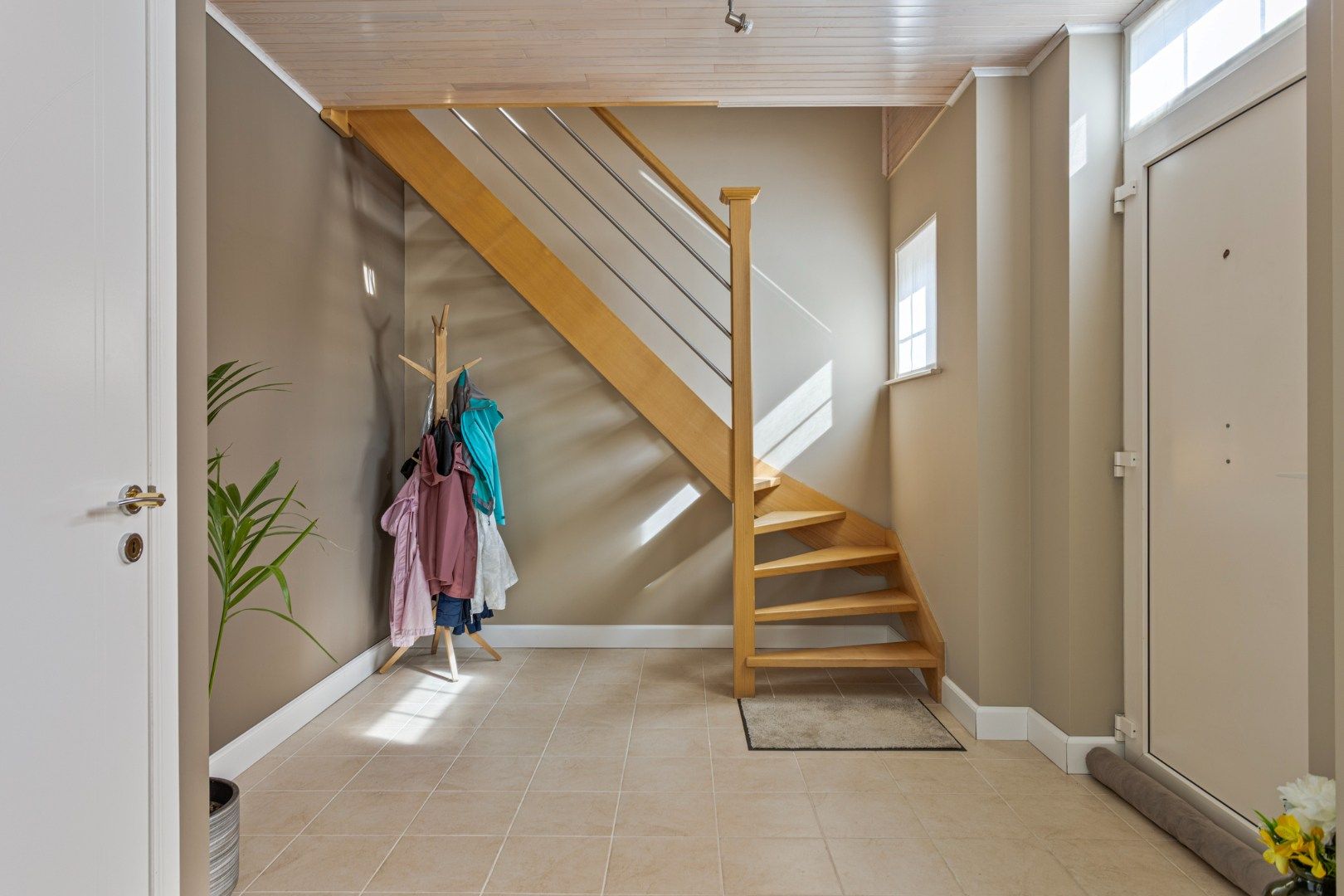 Instapklare woning met 3 ruime slaapkamers op 599 m² te OLV Olen ! foto 16