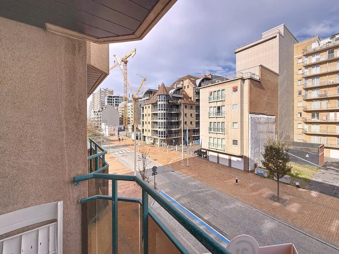 Licht op te frissen appartement op toplocatie in Nieuwpoort-bad foto 10