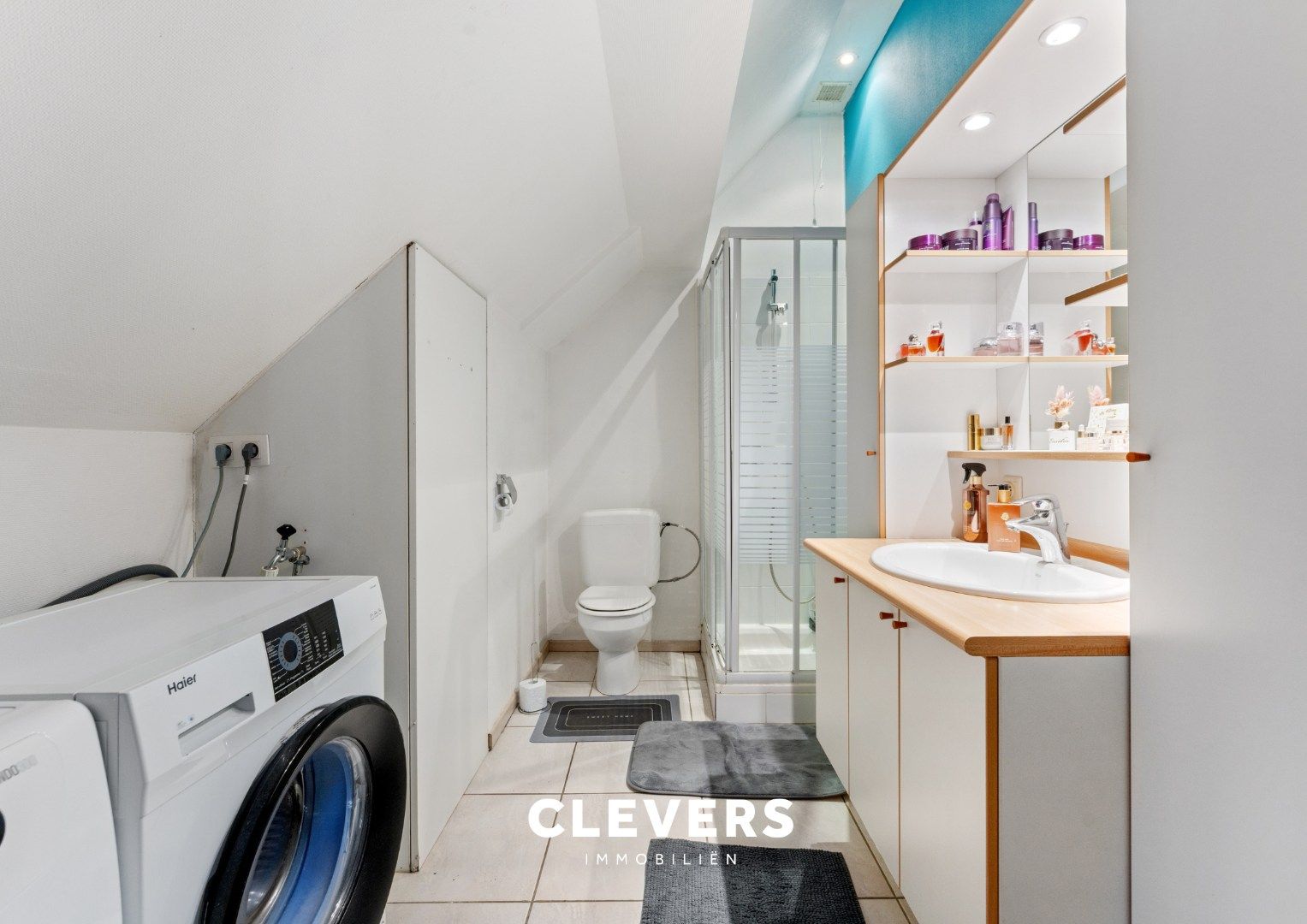 Heerlijk dakappartement met 1 slaapkamer en groot terras. foto 7
