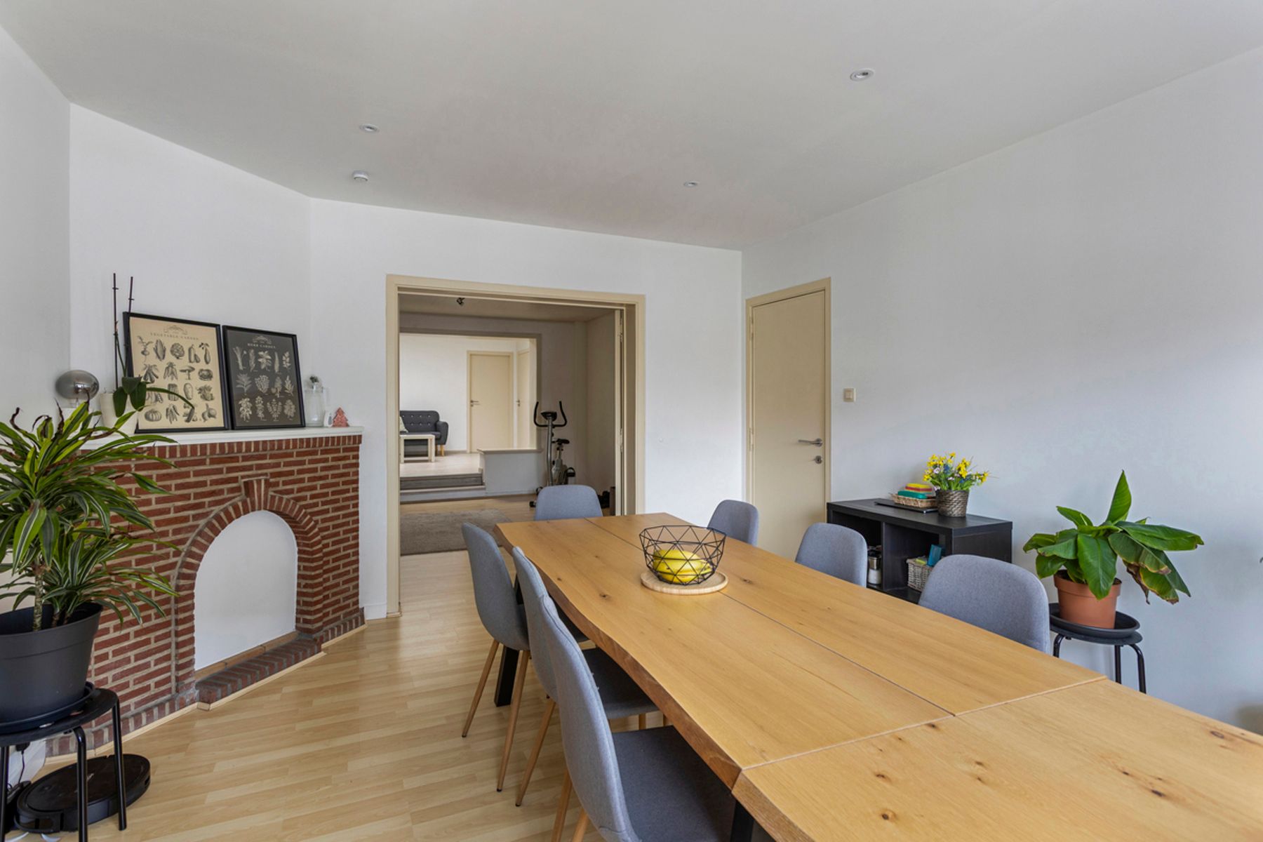 Zeer ruim appartement (153m2) met 3 slaapkamers, 2 badkamers foto 3
