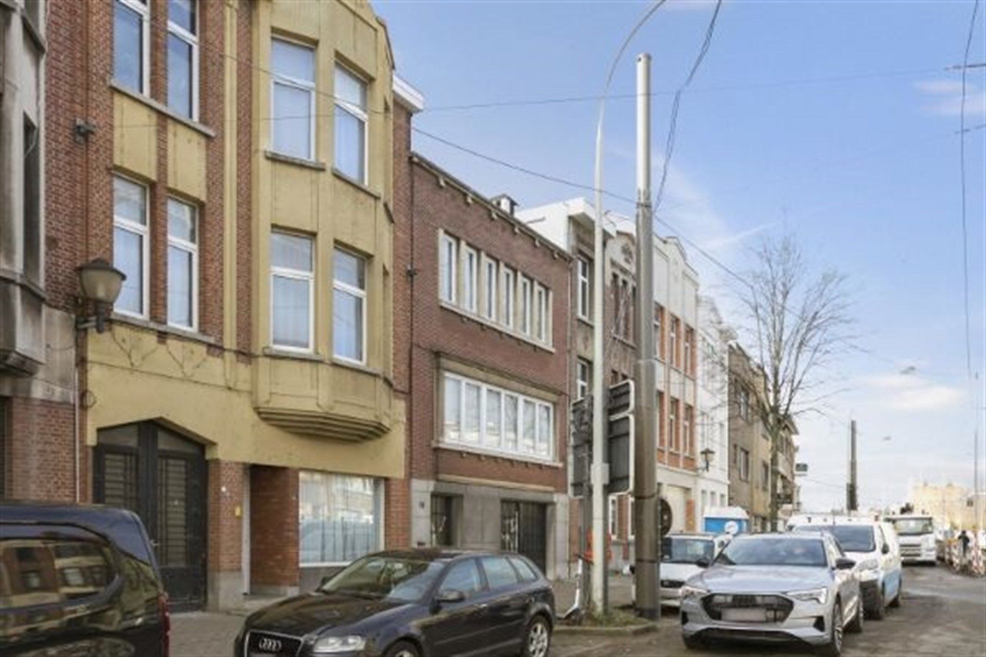 Ruime bel-étagewoning met 4 slaapkamers Betonconstructie foto 3