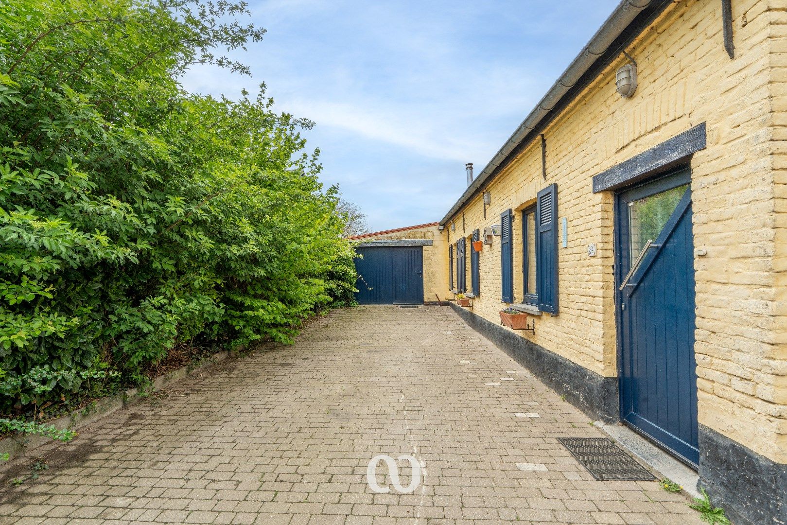 Prachtig gelegen woning in het centrum van Mullem foto 24