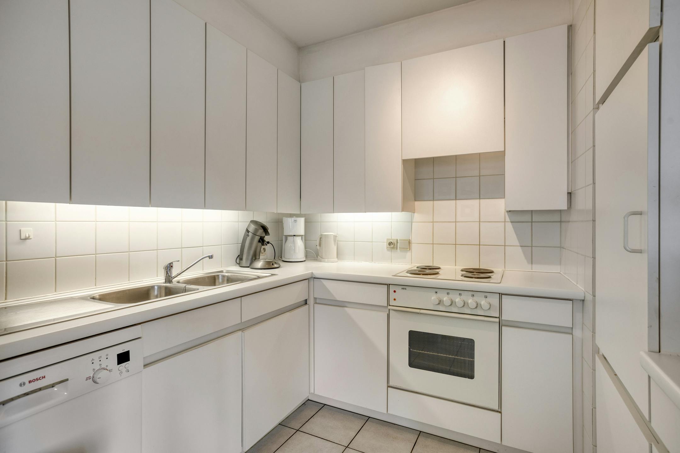 Zonnig hoekappartement met 2 slaapkamers en mooi groen zicht foto 8