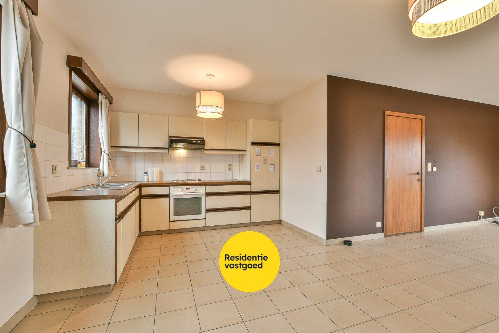 Ruime halfopen bebouwing met tuin, garage en 4 slaapkamers– De Haan (Vosseslag) foto 7