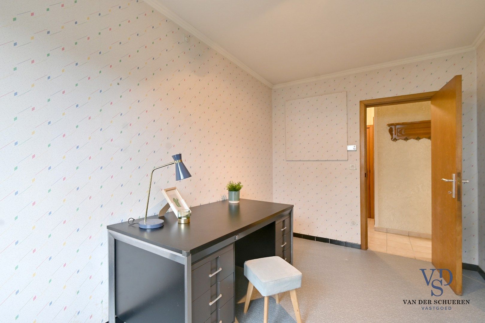 Bungalowwoning met afzonderlijke loods foto 16