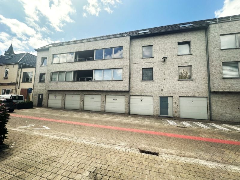 Instapklaar lichtrijk 2 slpk-appartement foto {{pictureIndex}}