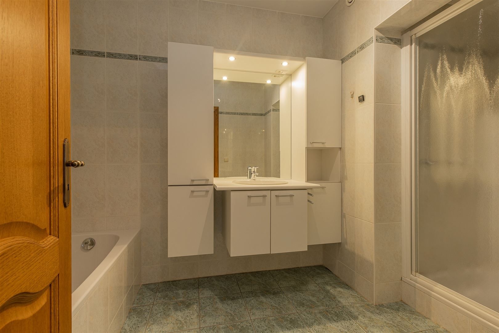 Appartement met 3 SLP te Sint-Agatha-Berchem foto 10