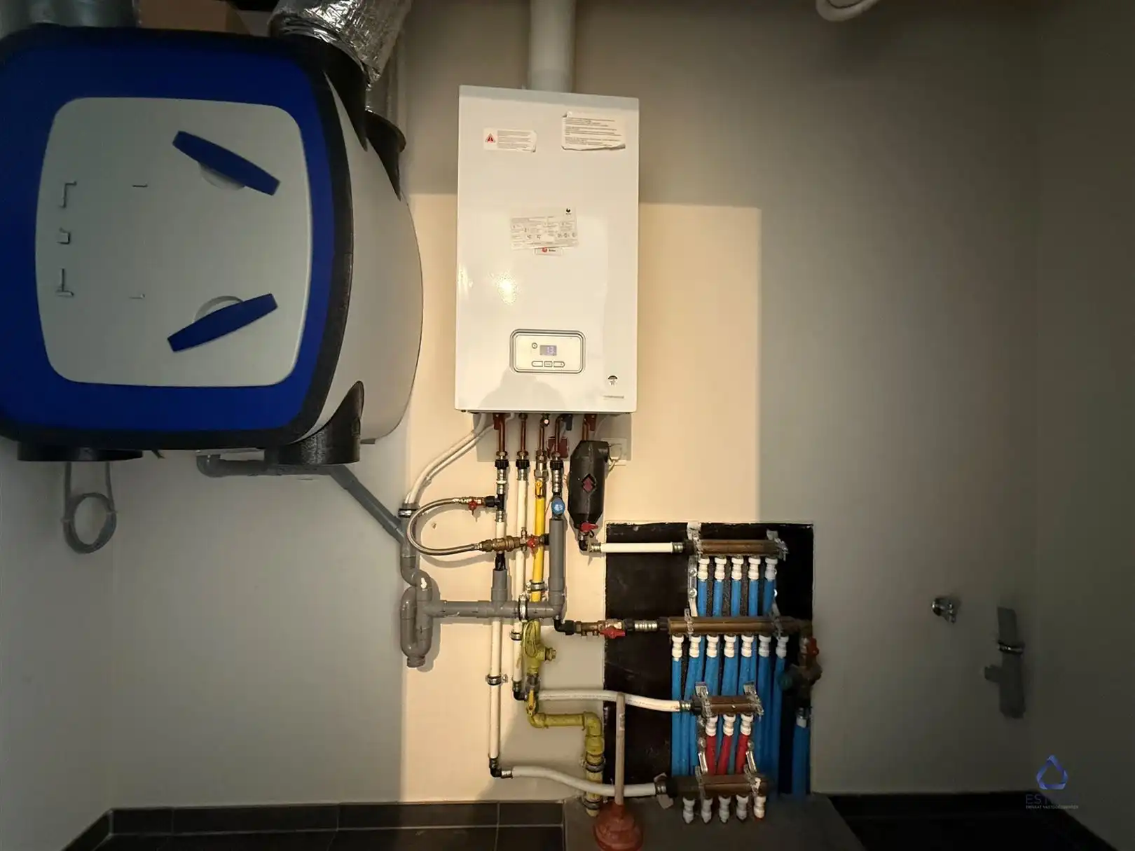 Modern nieuwbouwappt 2-SLK te Tour & Taxis foto 12