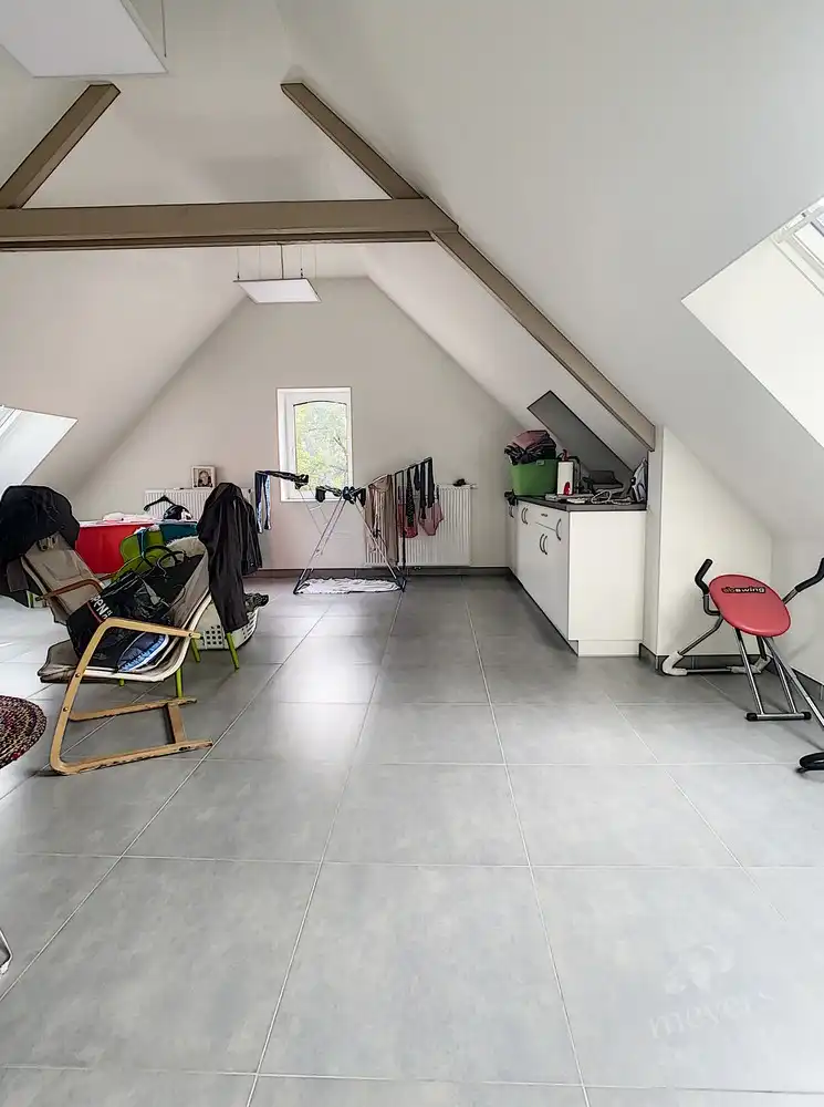 Ruime handelsruimte met woonst op zichtbare ligging in Koersel foto 14