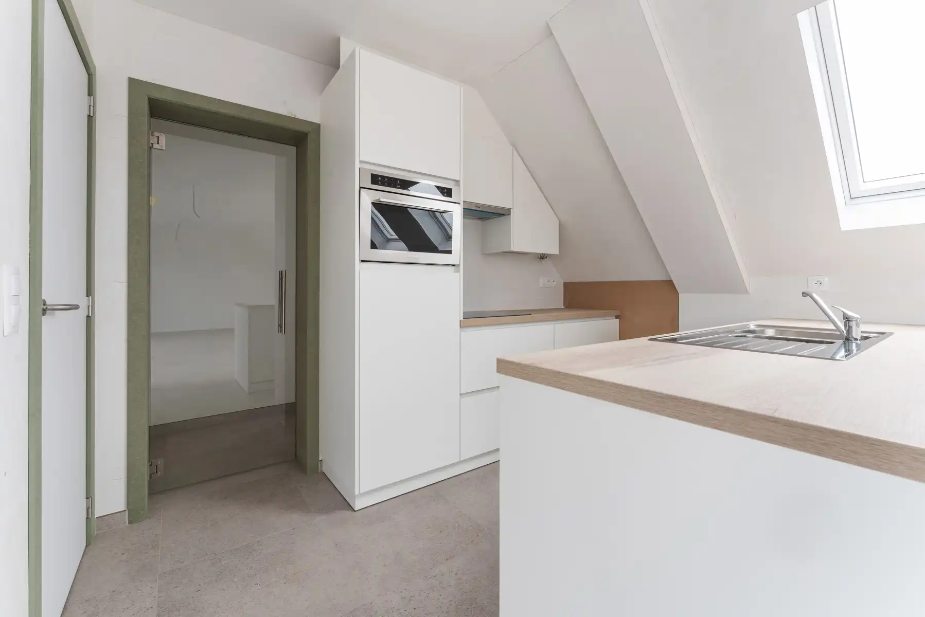 Nieuwbouwappartement met 2 slaapkamers centrum Rumbeke foto 7