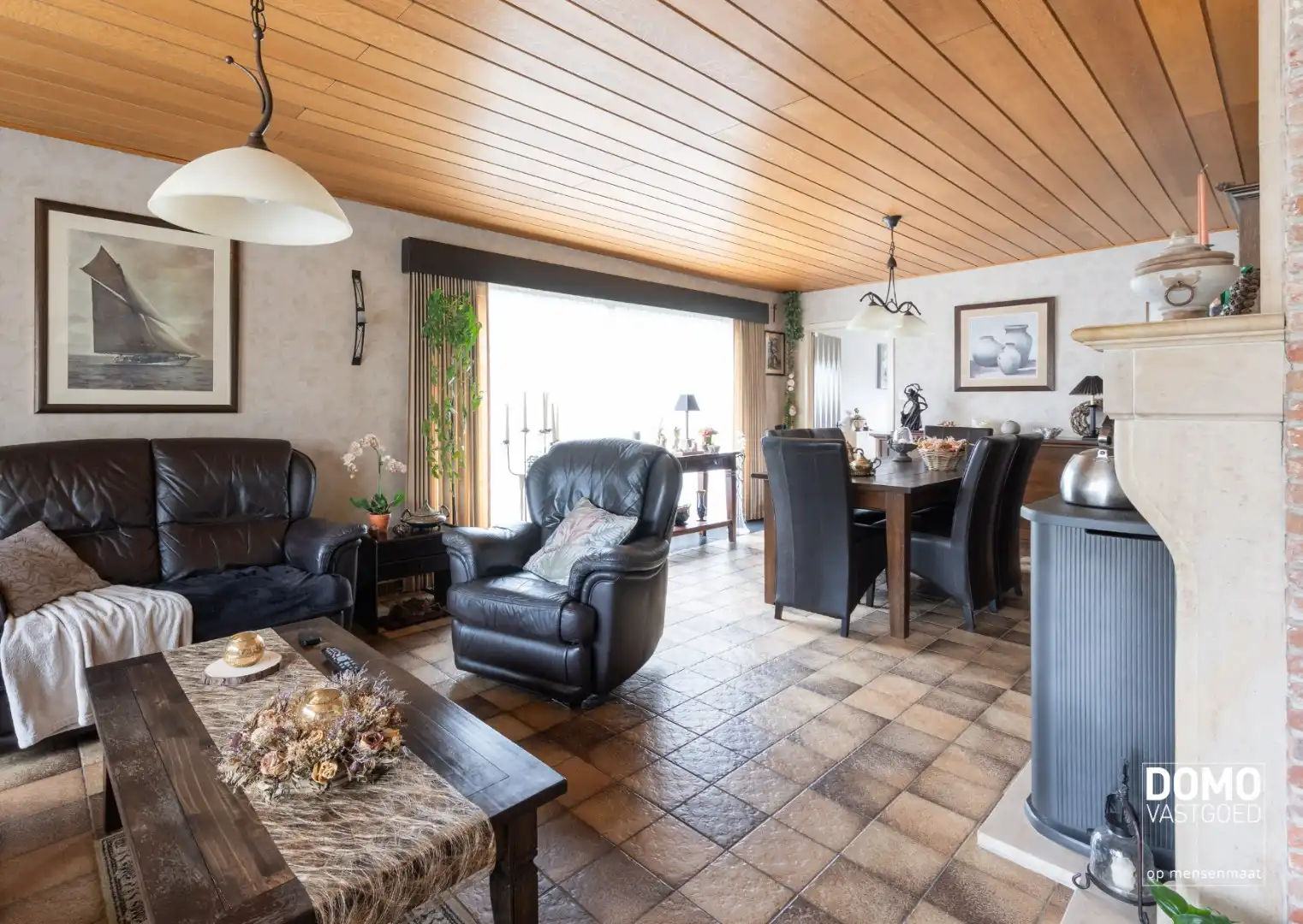 DEELS GERENOVEERDE WONING MET 3 SLAAPKAMERS, GARAGE EN RUIME TUIN TE KOOP IN KERMT  foto 5