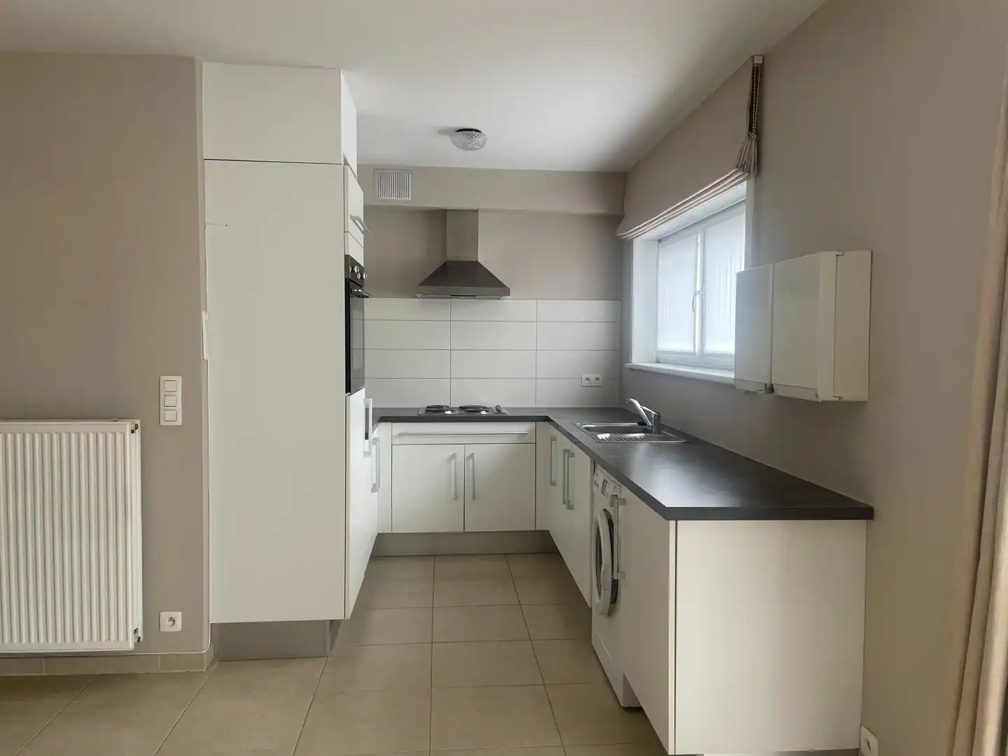 Woonappartement nabij de markt in Heist foto 3