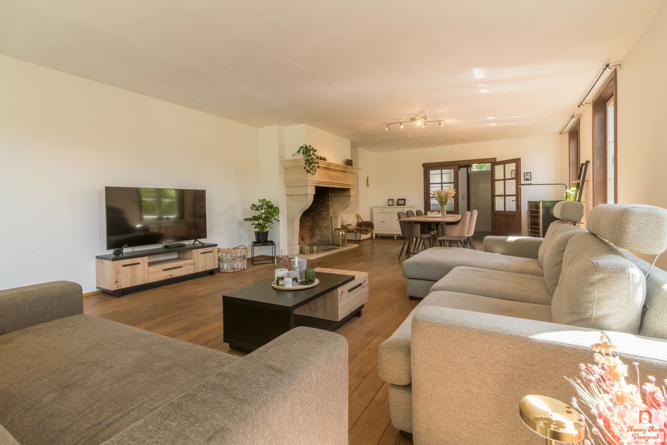 Tijdloze pastoriewoning in het groene Tervant foto 6