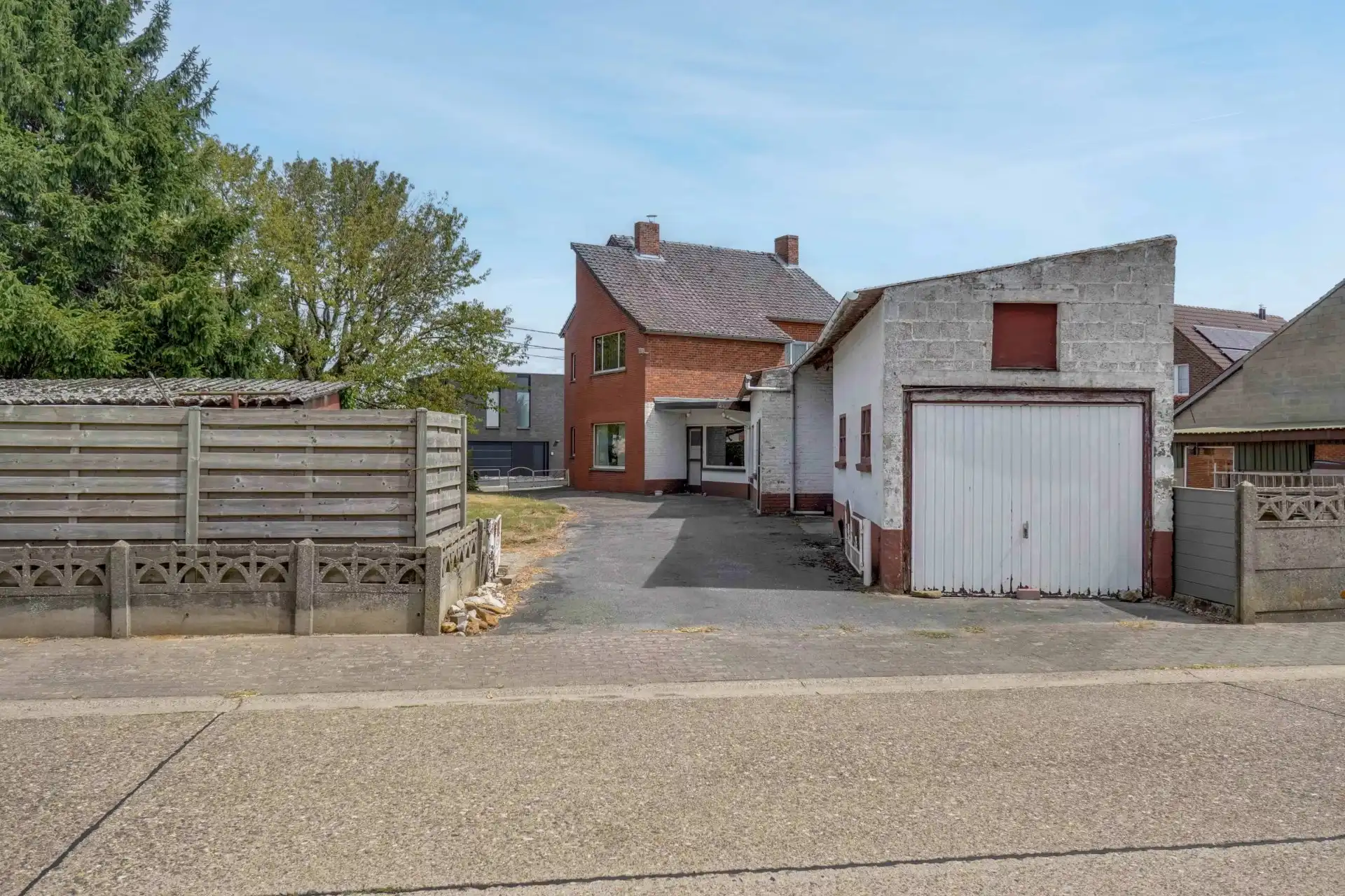 Ruime woning met 3 slaapkamers op perceel van 856 m² foto 14