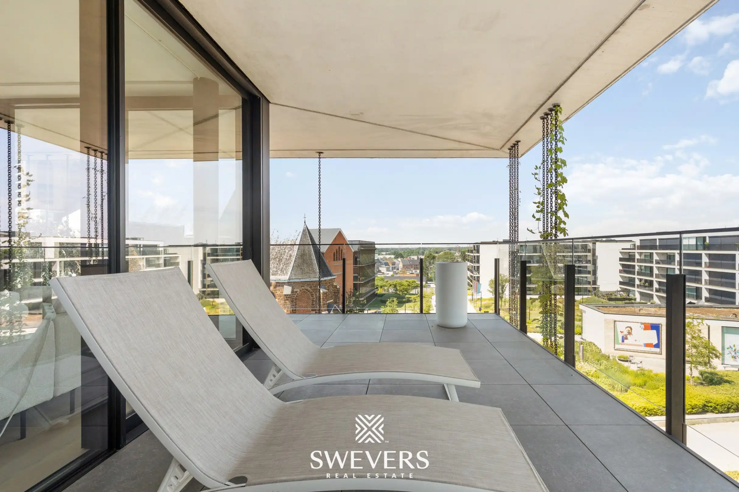 Fantastisch appartement met 3 slaapkamers en ruim terras op de Markt in Beringen  foto 25