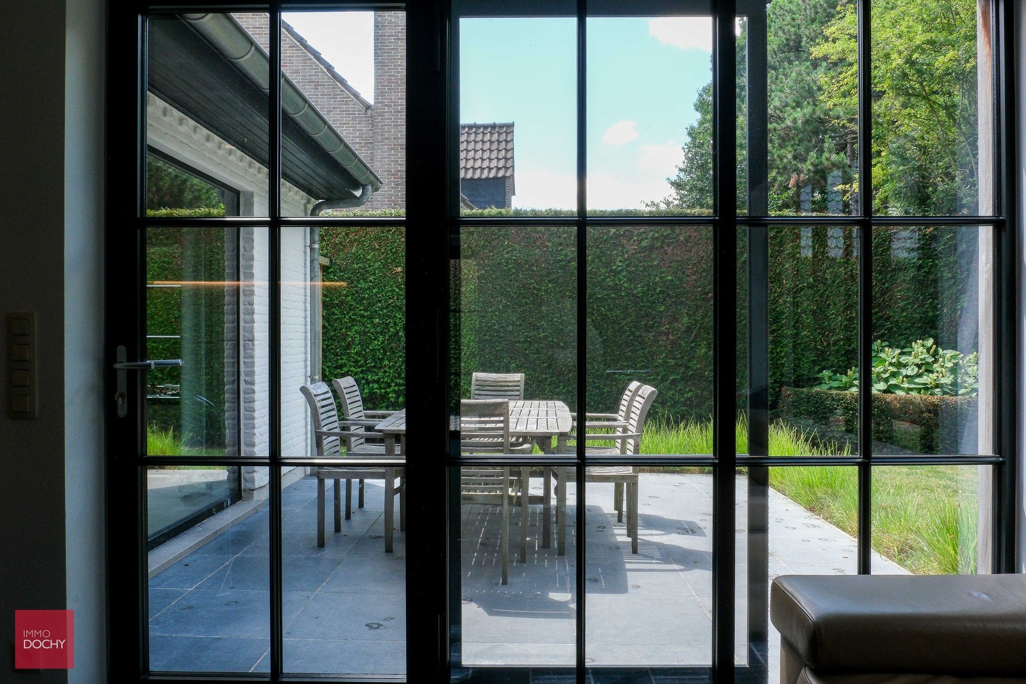 Gerenoveerde instapklare villa in Pius X wijk foto 12