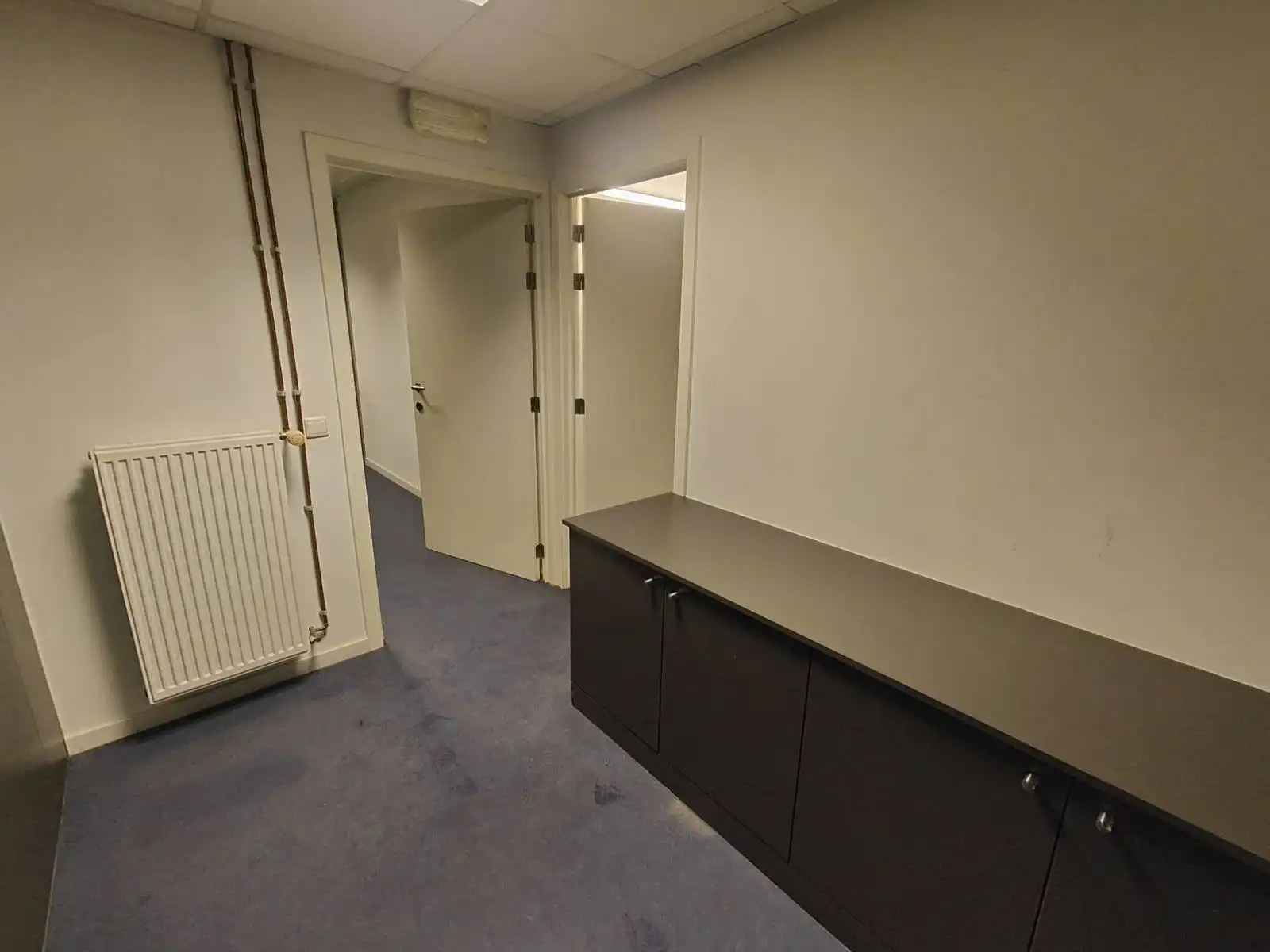 280 m² handels- of kantoorruimte in hartje Dendermonde foto 7