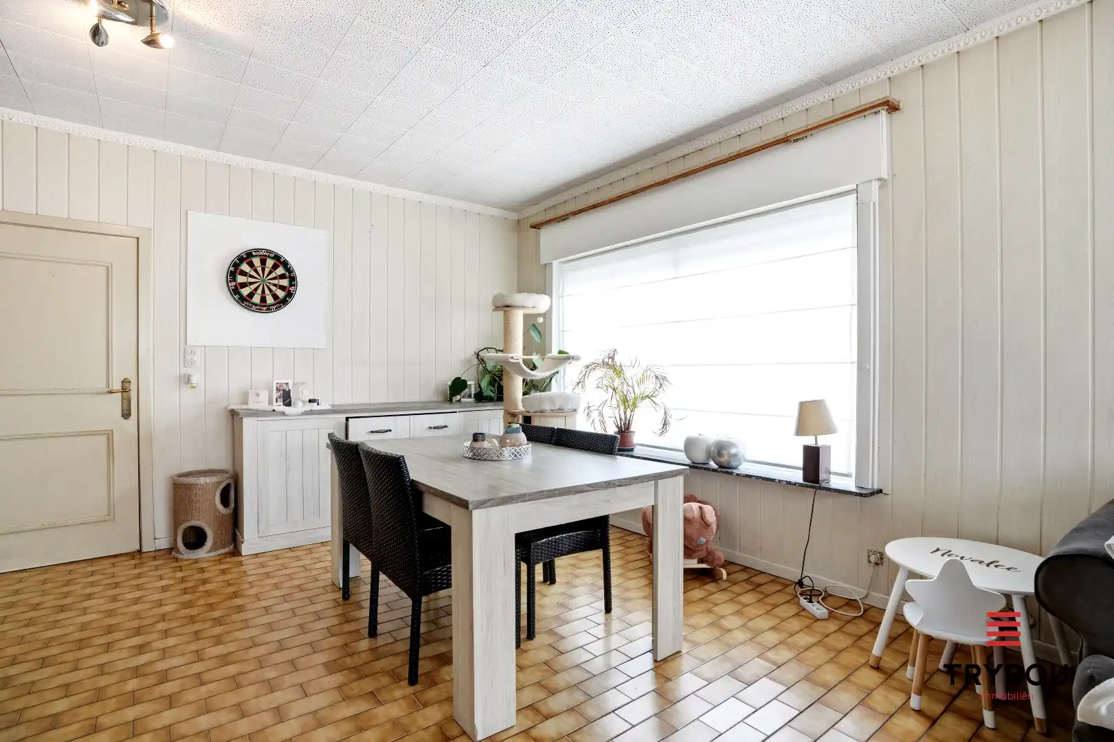 Rustig gelegen woning met 3 slaapkamers, garage en zolder in Houthulst foto 5