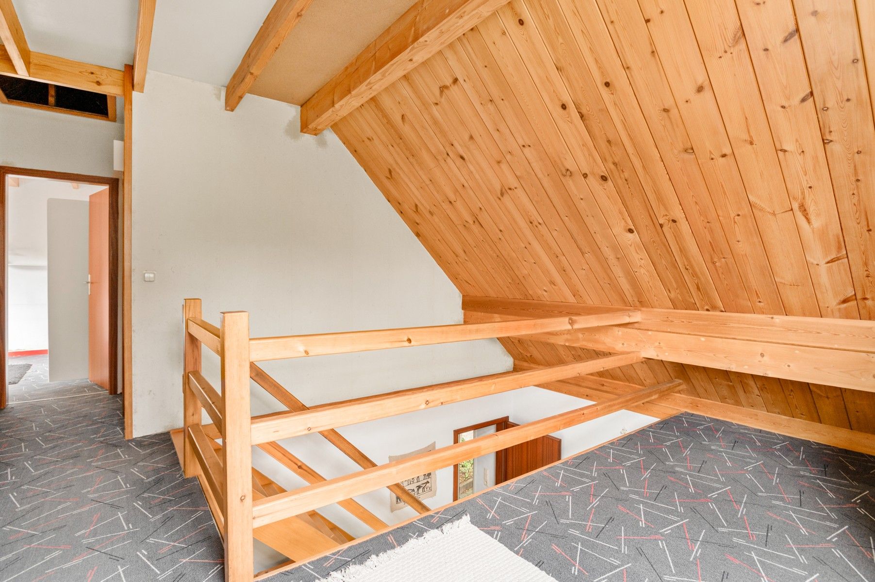 IN OPTIE !! Te renoveren woning met uitbreidingsmogelijkheden in oase van rust en groen foto 12